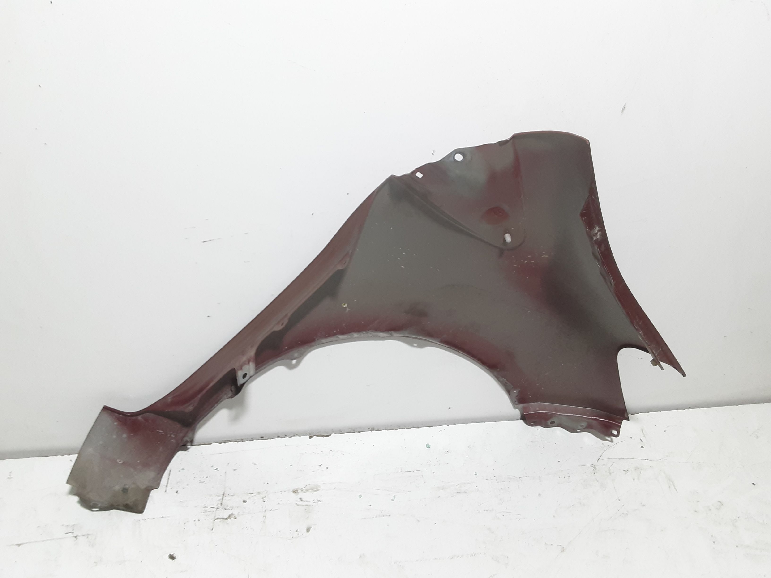 Parafango Anteriore Sinistro TOYOTA Yaris Serie (17>)