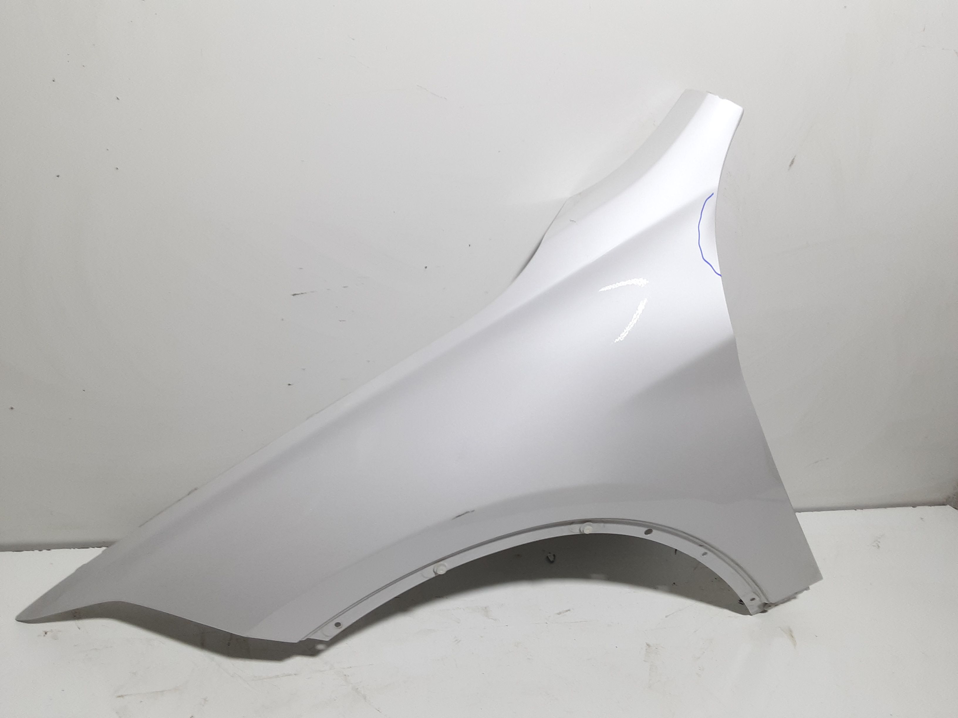 Parafango Anteriore Sinistro BMW X1 Xdrive (G01) (18>)