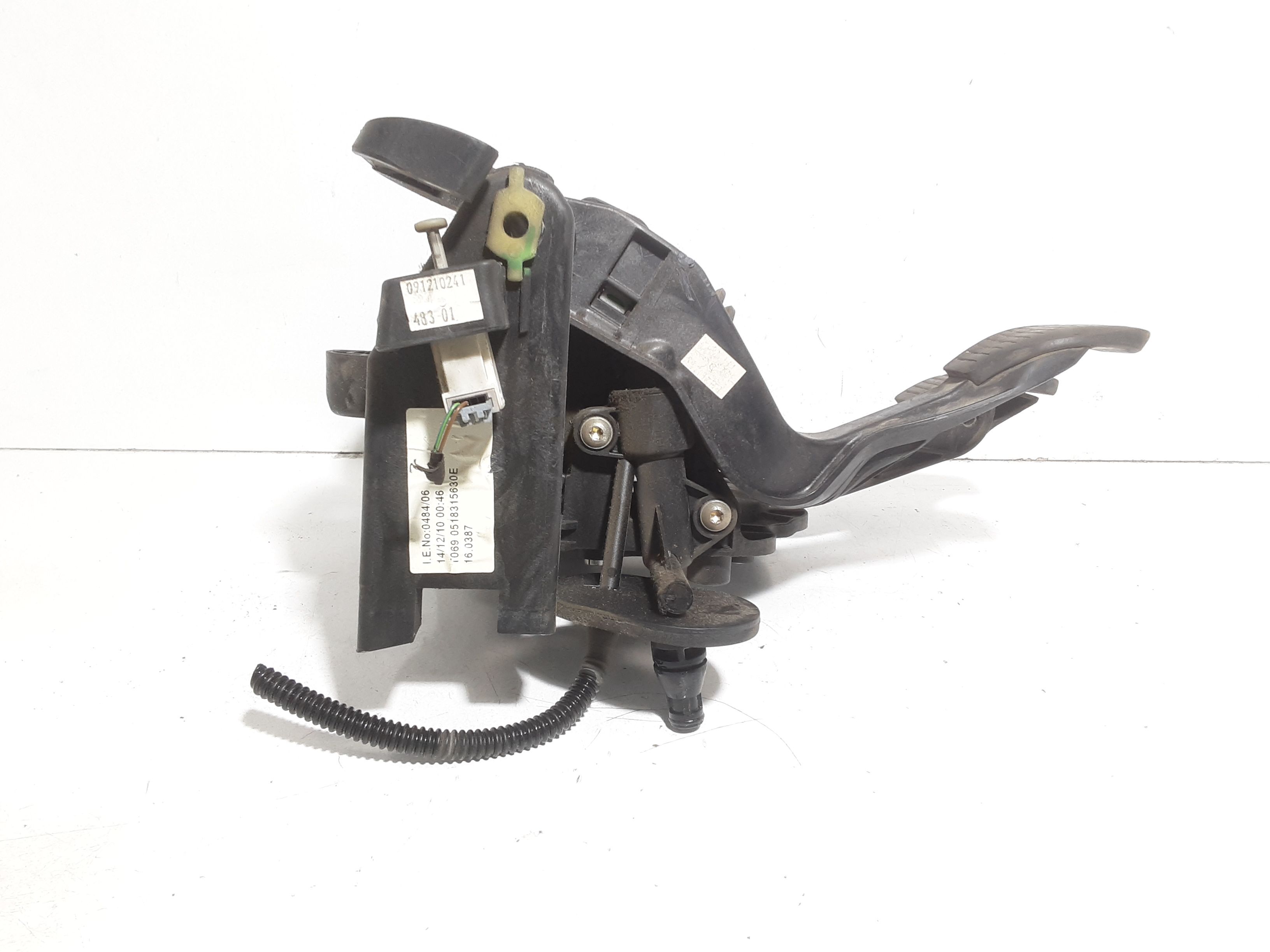 Pedaliera Freno + frizione FIAT Dobl Serie (09>)