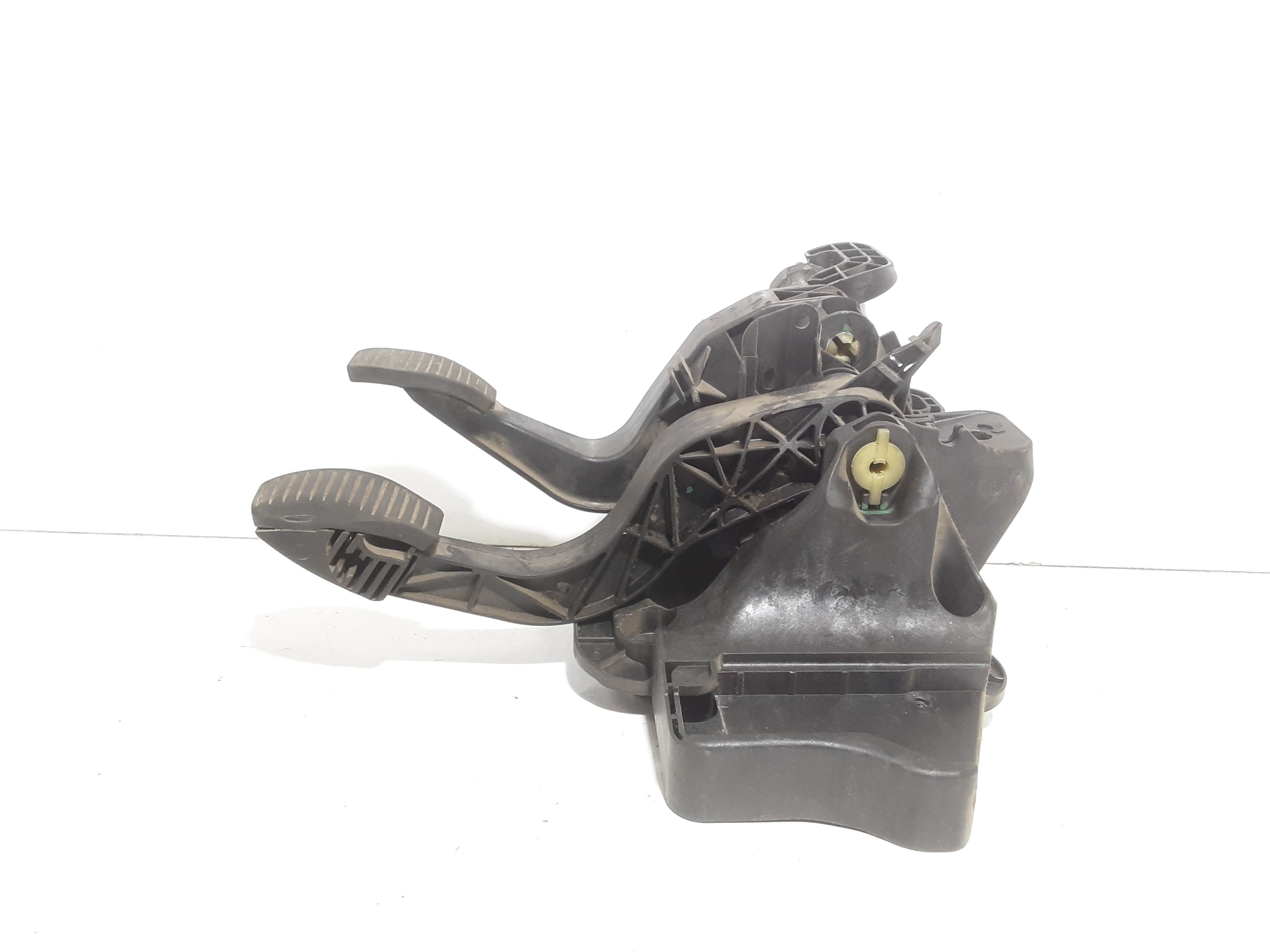 Pedaliera Freno + frizione FIAT Dobl Serie (09>)