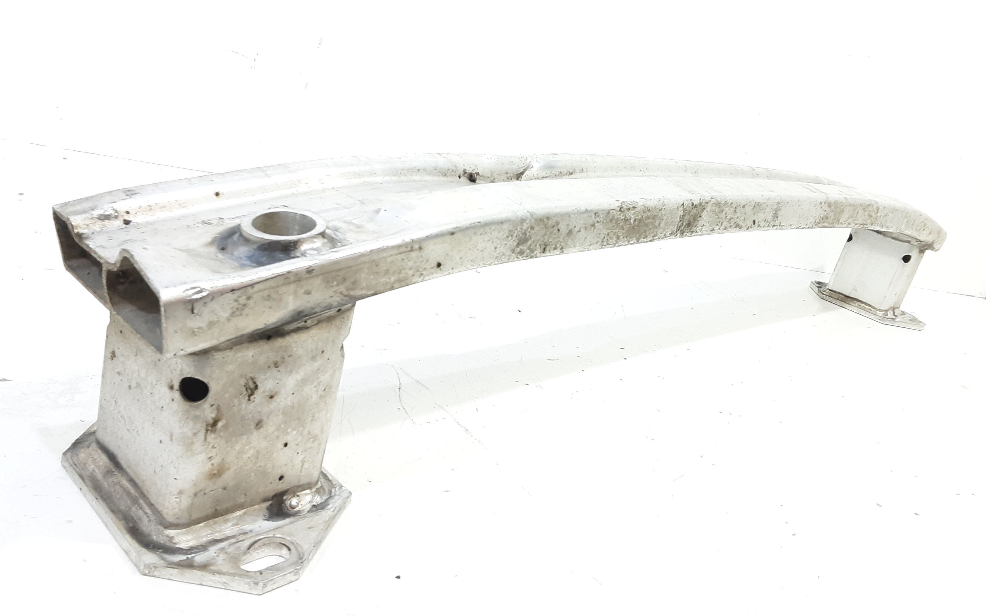 Rinforzo paraurti posteriore BMW X1 Serie (F48) (15>)