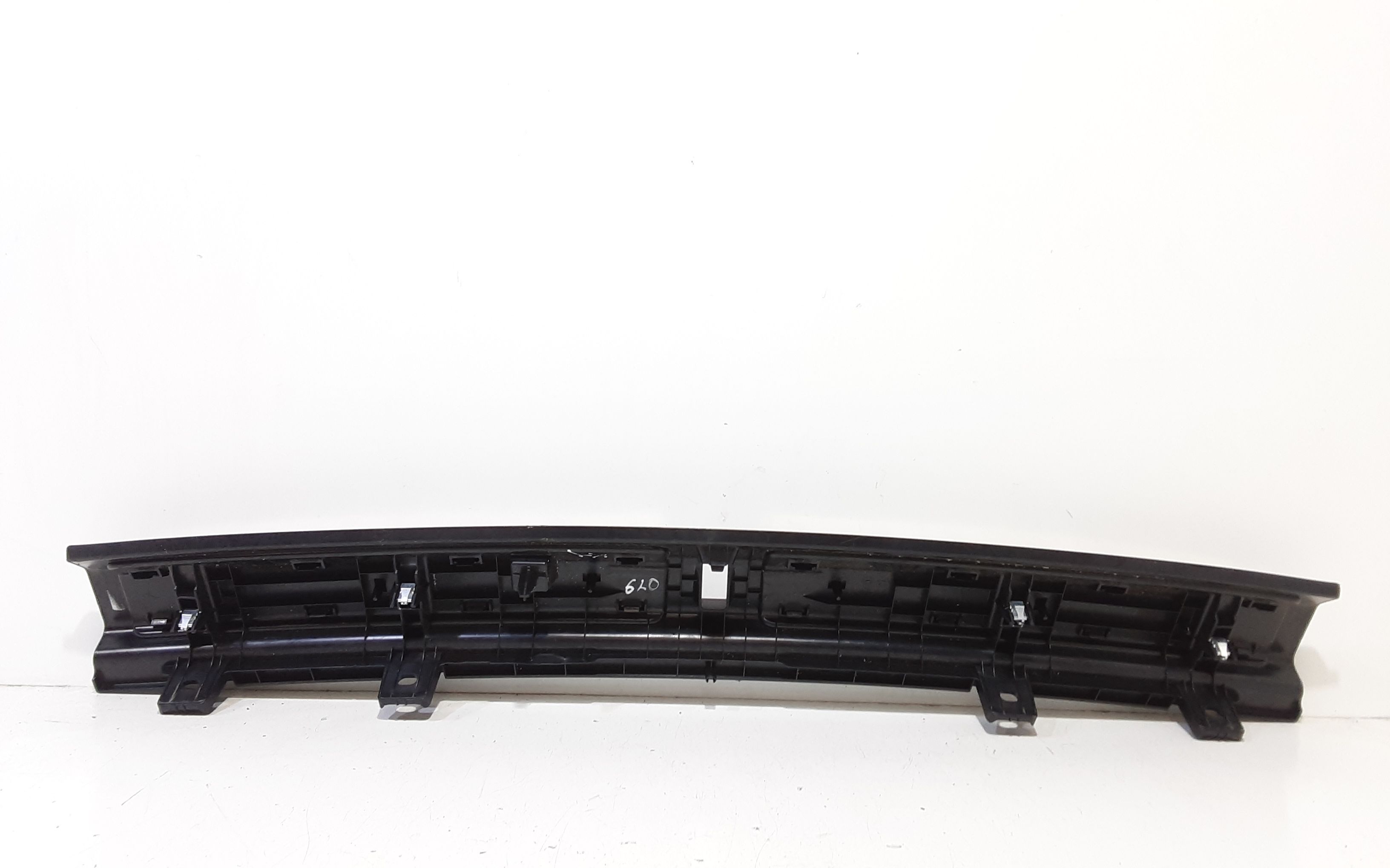 Batticofano posteriore BMW X1 Serie (F48) (15>)