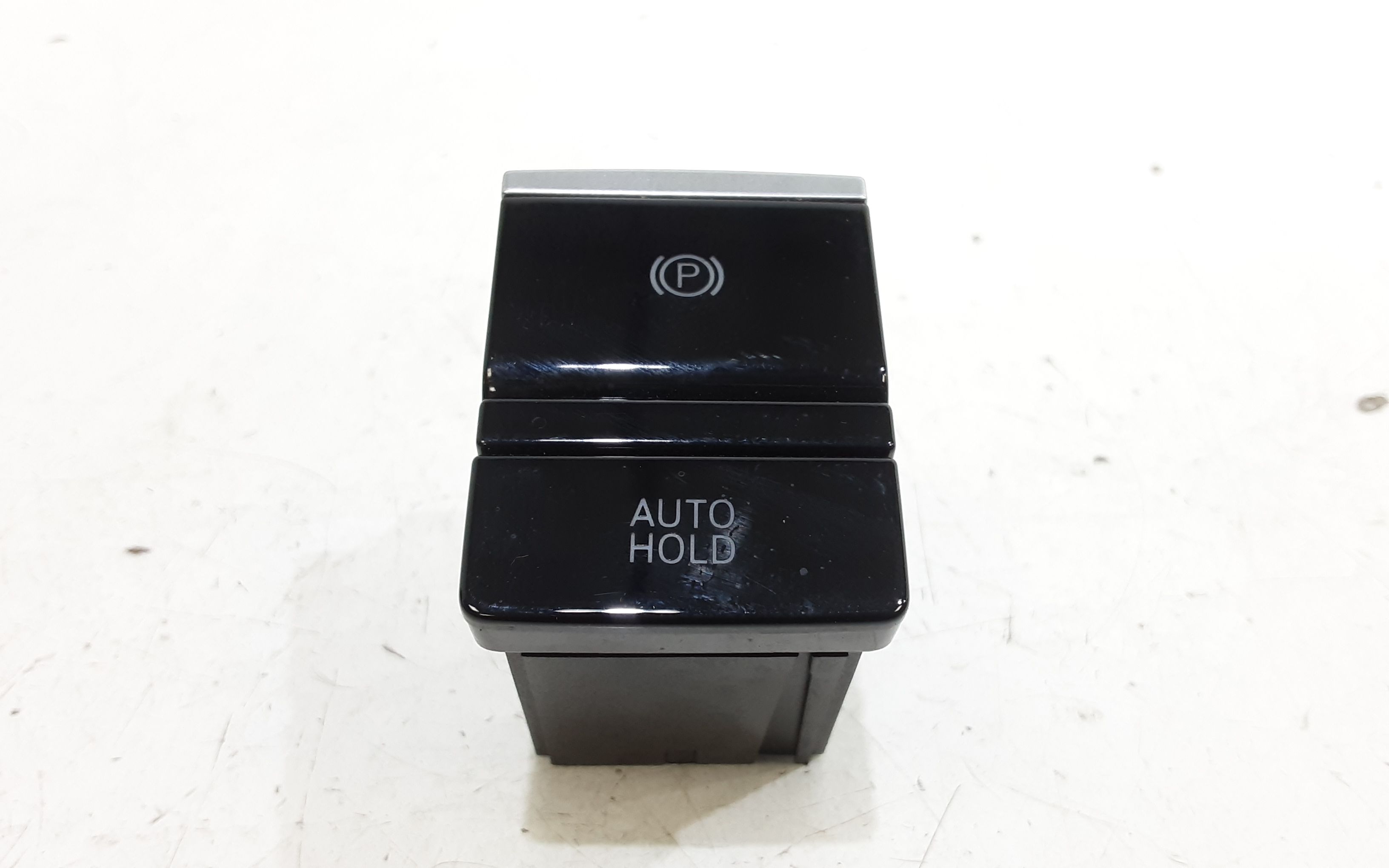 Pulsante freno di stazionamento VOLKSWAGEN Golf Serie VIII (19>)