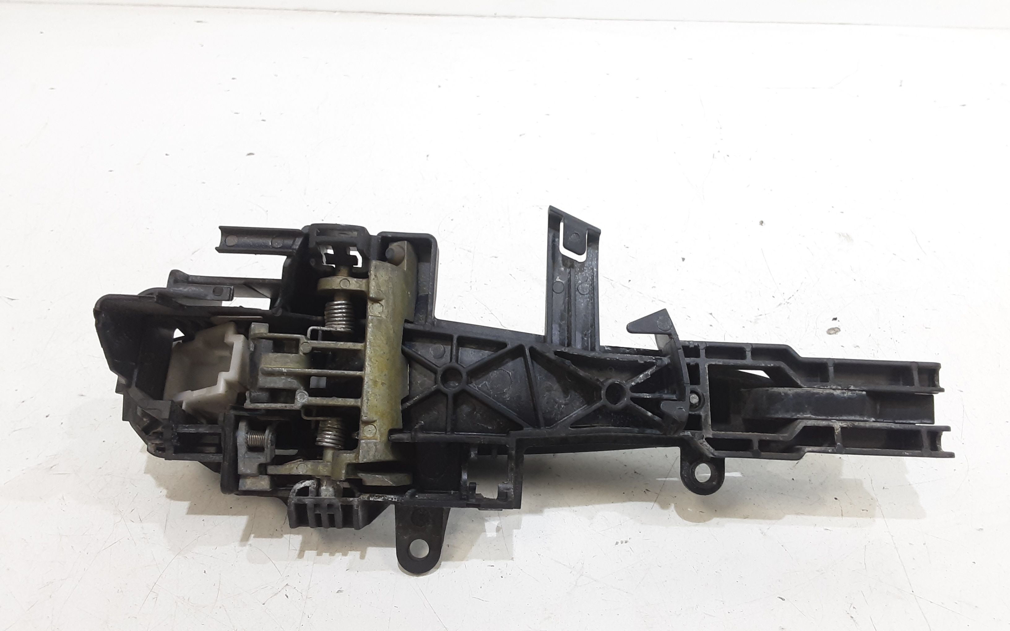 Maniglia esterna Posteriore Sinistra BMW Serie 1 Serie (E87) (04>07)