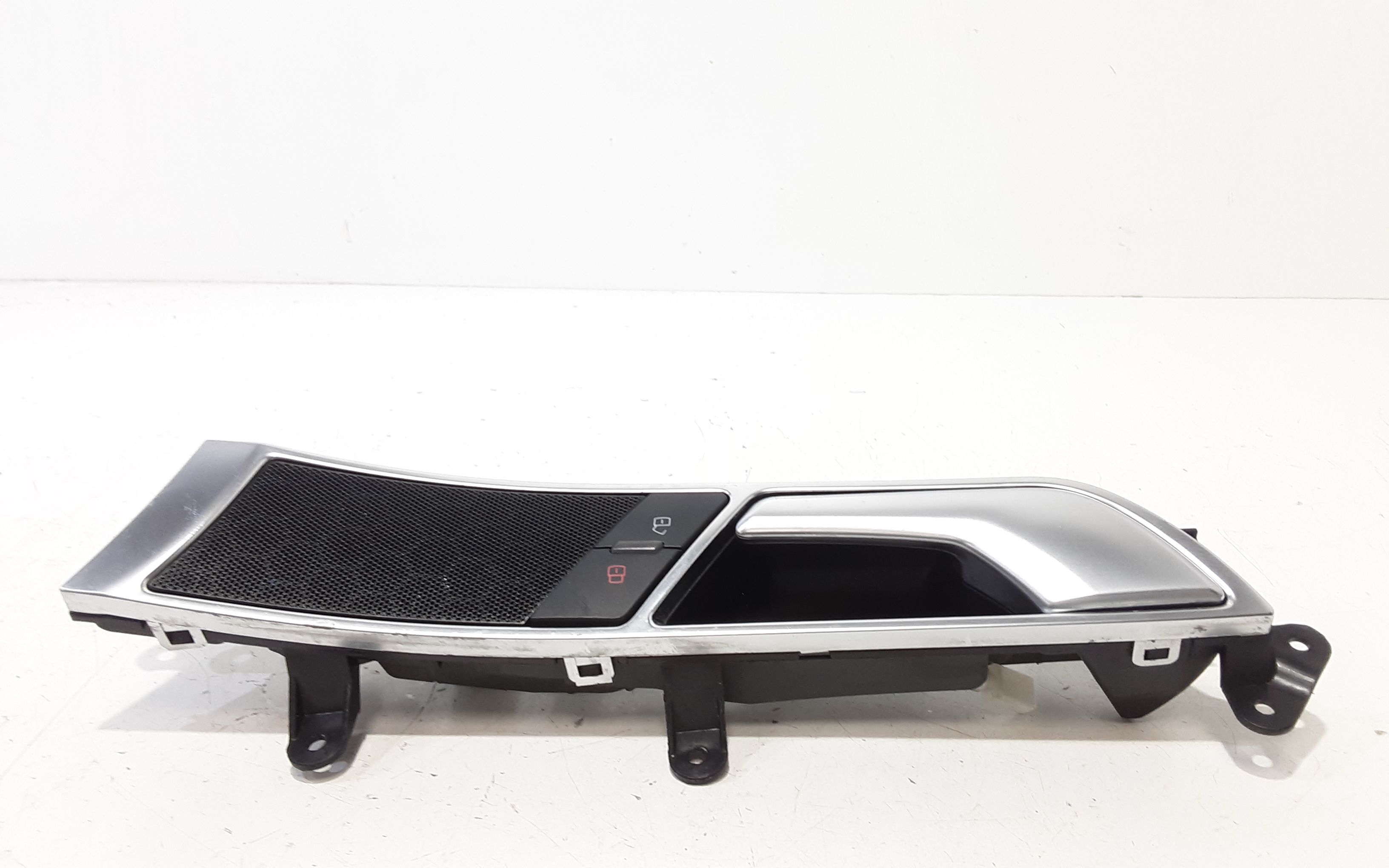 Maniglia interna anteriore Sinistra AUDI A6 Avant Serie C6 (4F5) (04>12)