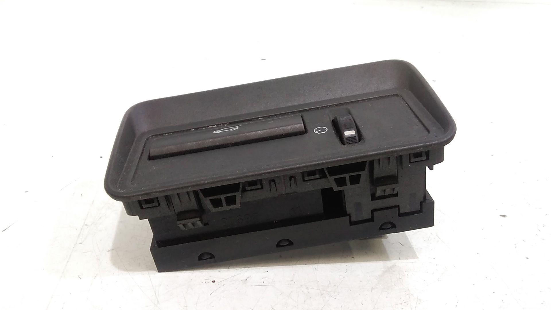 Pulsante apertura portellone posteriore LAND ROVER Range Rover Evoque 1 Serie