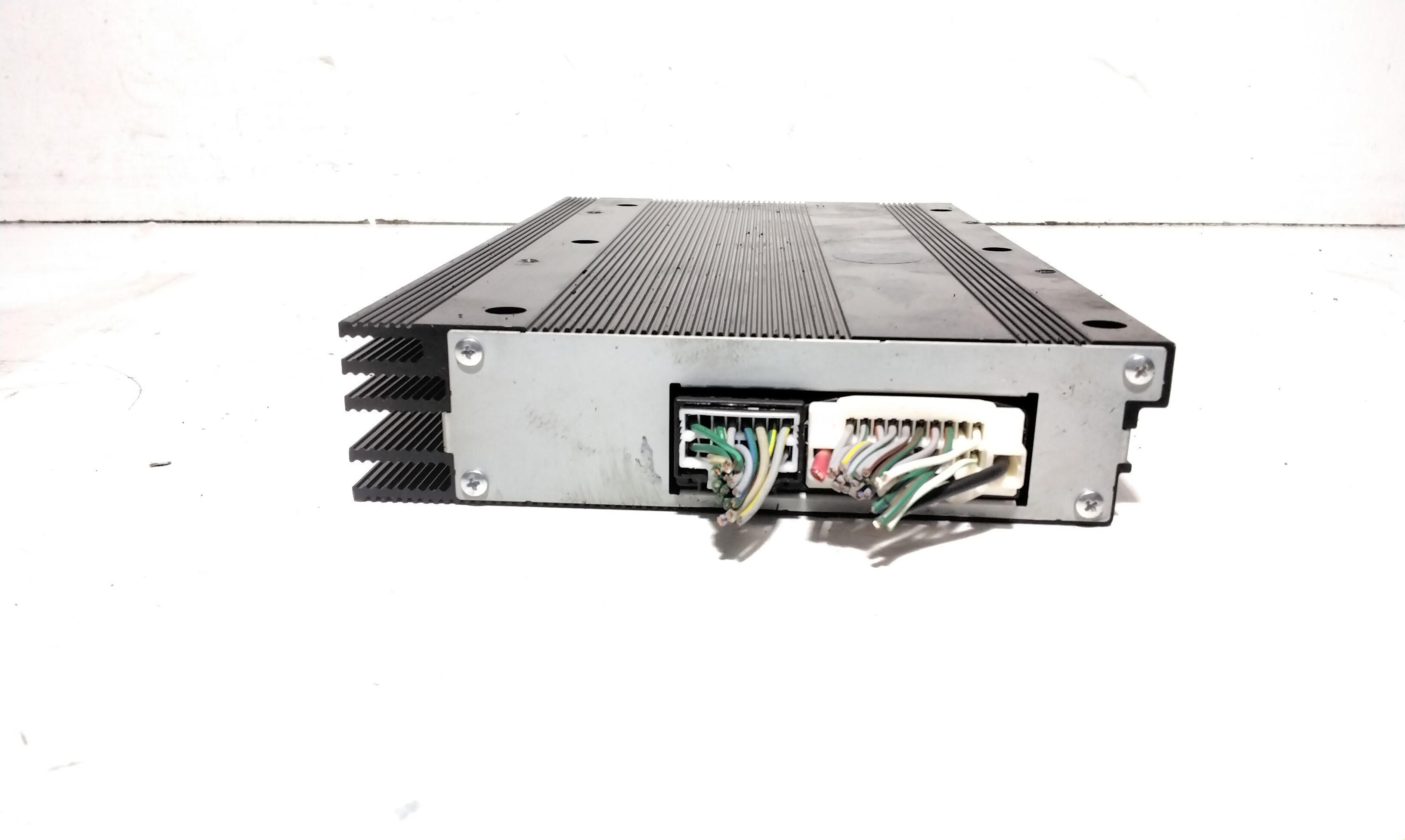 Amplificatore autoradio JEEP Compass Serie (16>)