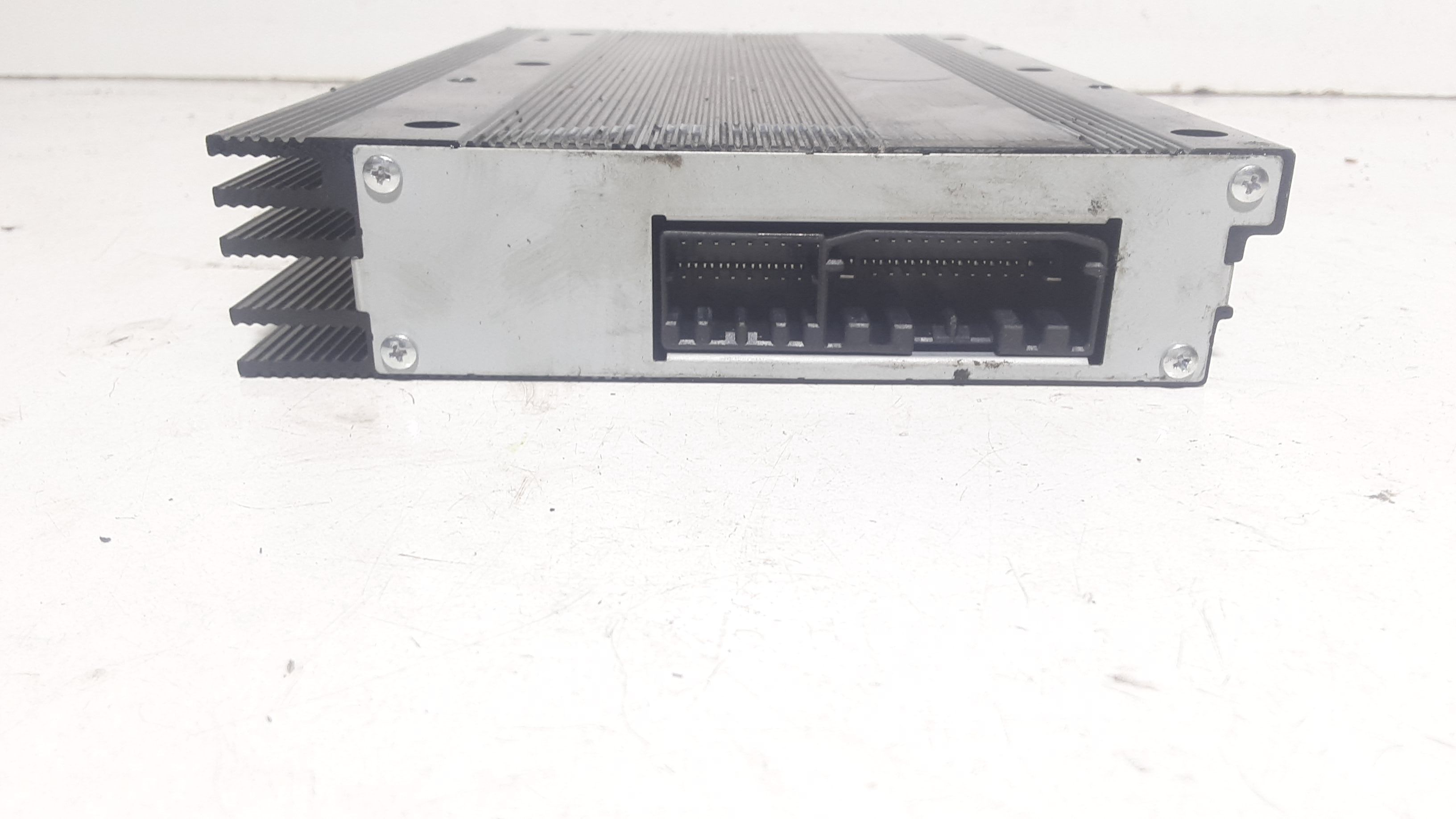 Amplificatore autoradio JEEP Cherokee 6 Serie