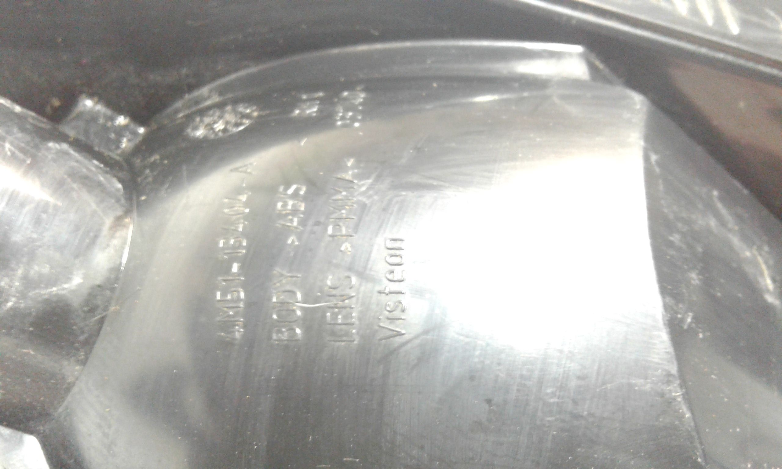 Stop fanale posteriore Destro Passeggero FORD Focus Berlina 3 Serie