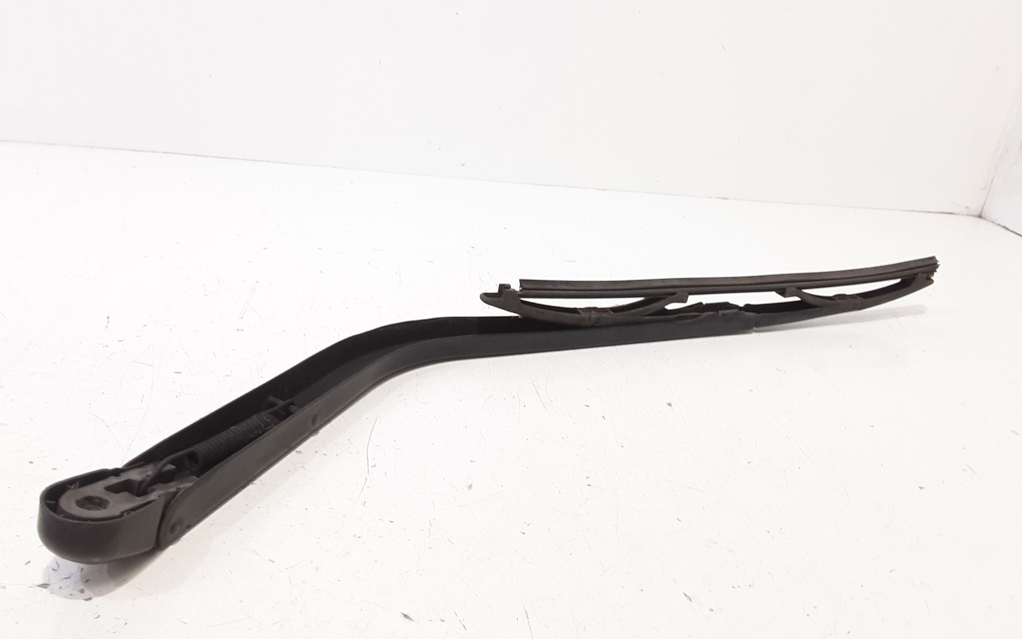 Braccio tergi posteriore FIAT Dobl Serie (00>05)