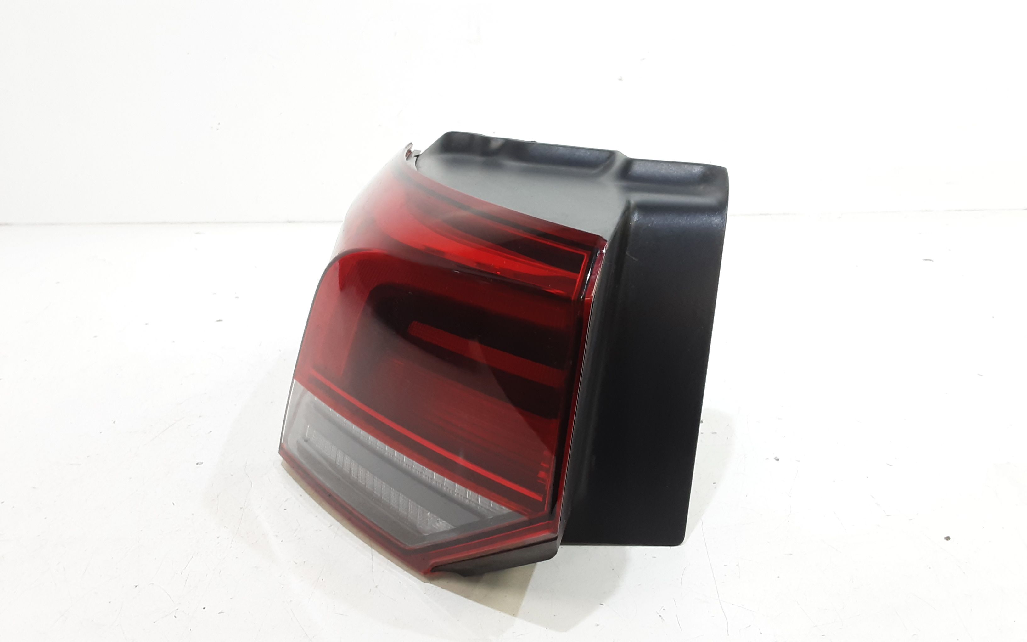 Stop fanale Posteriore sinistro a LED lato Guida VOLKSWAGEN Golf Serie VIII (19>)