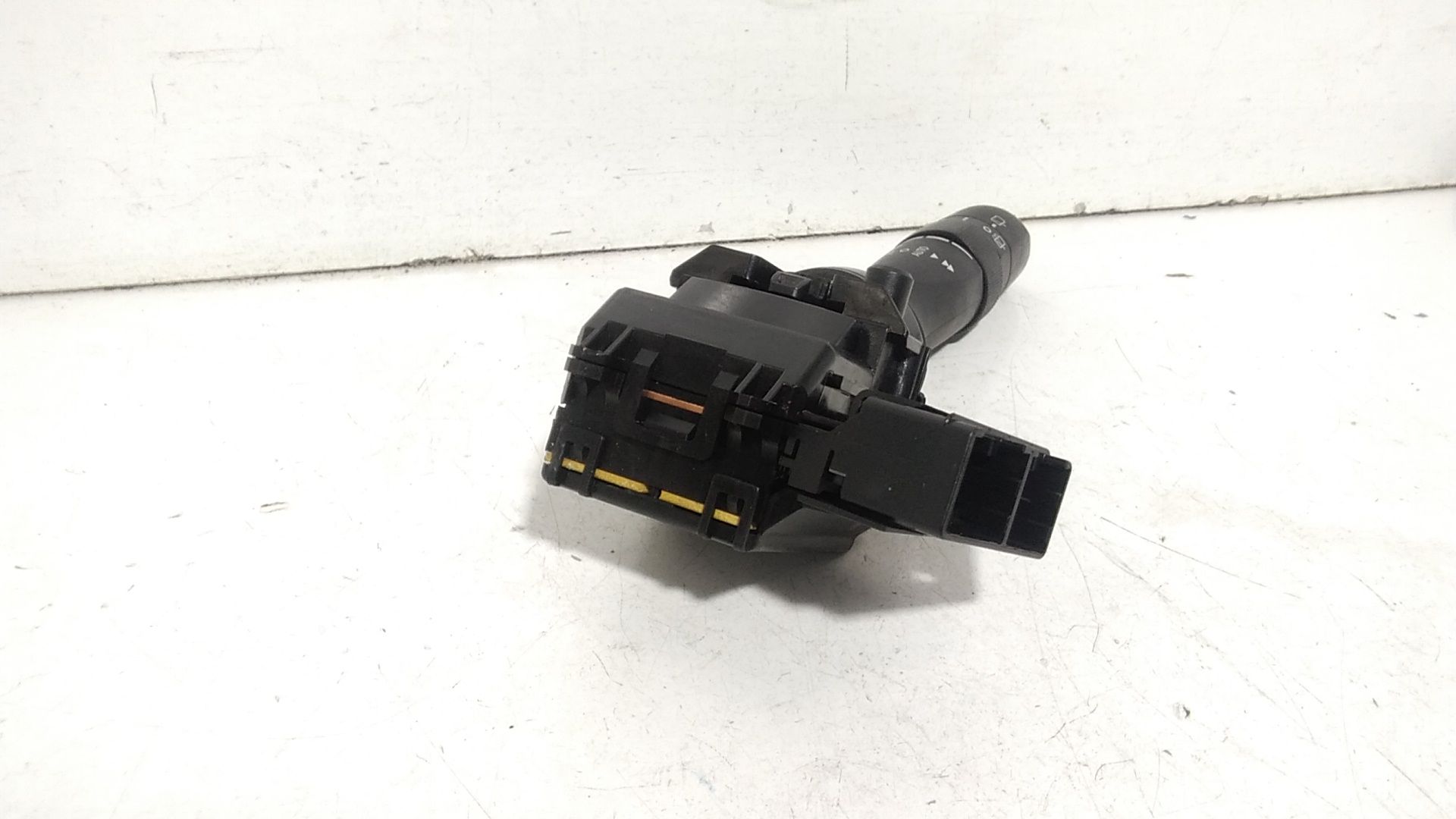 Devioluci destro TOYOTA Yaris Serie (11>13)