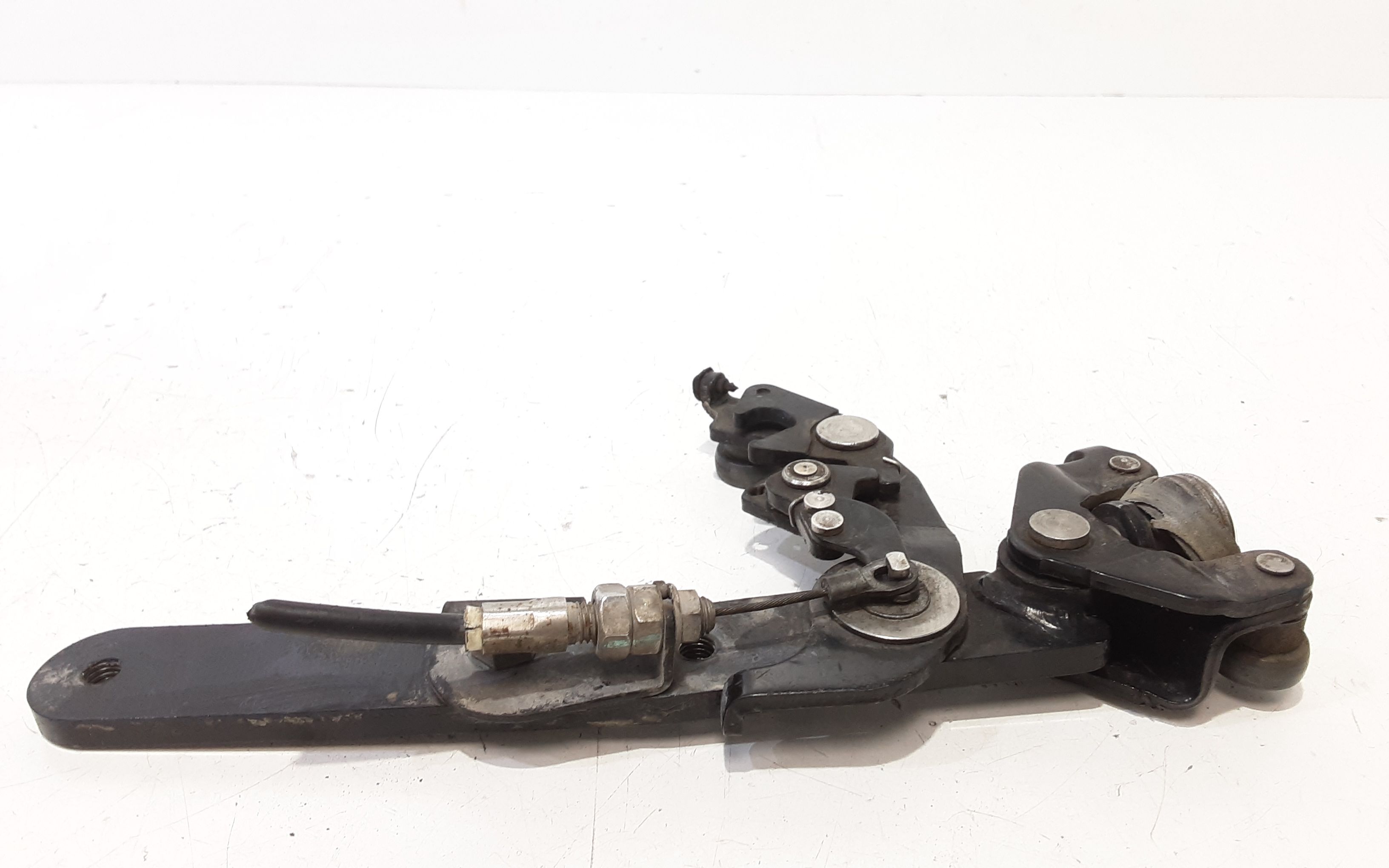 Cerniera porta scorrevole sx FIAT Dobl Cargo (05>09)