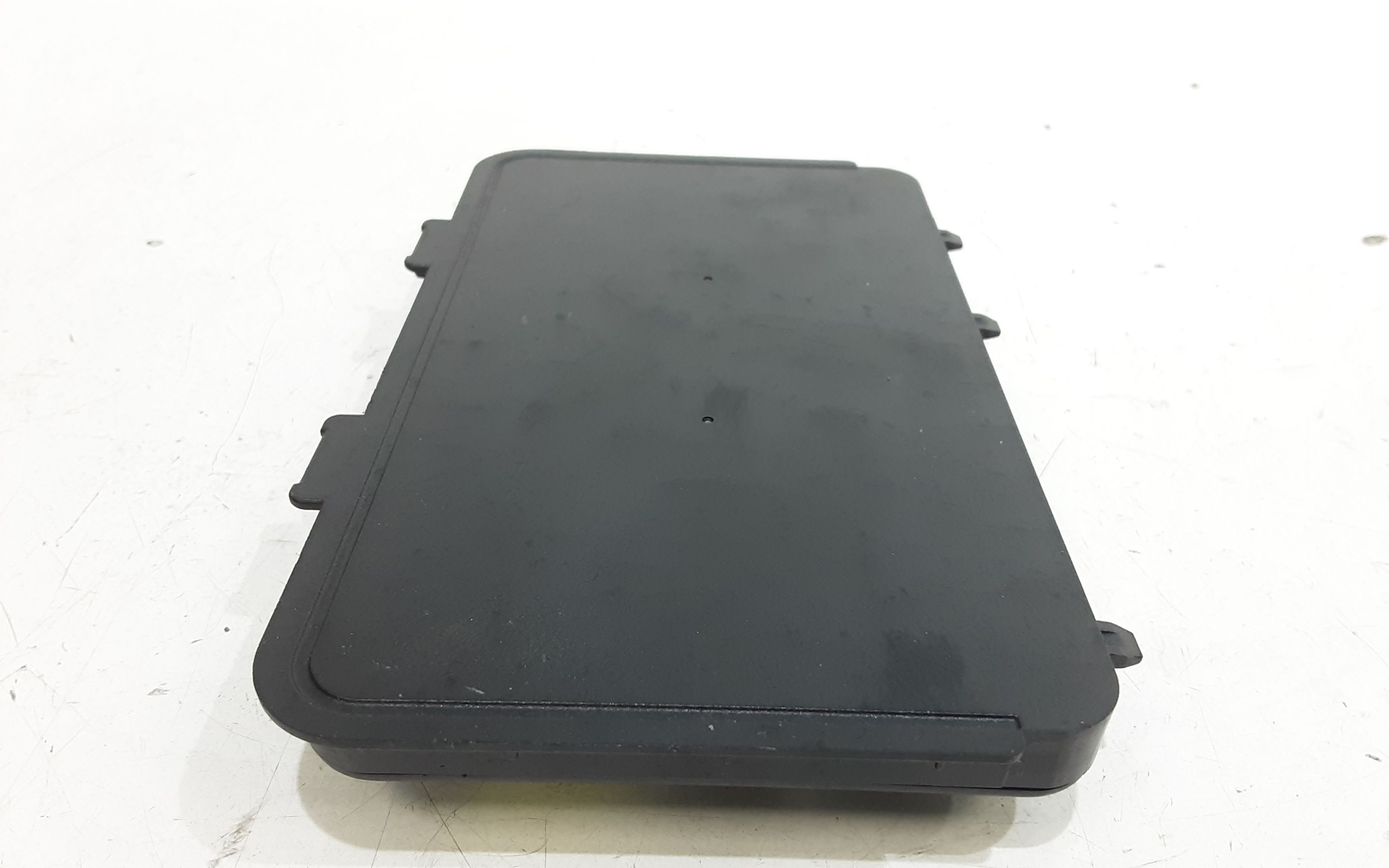 Sistema di ricarica wireless VOLKSWAGEN Golf Serie VIII (19>)