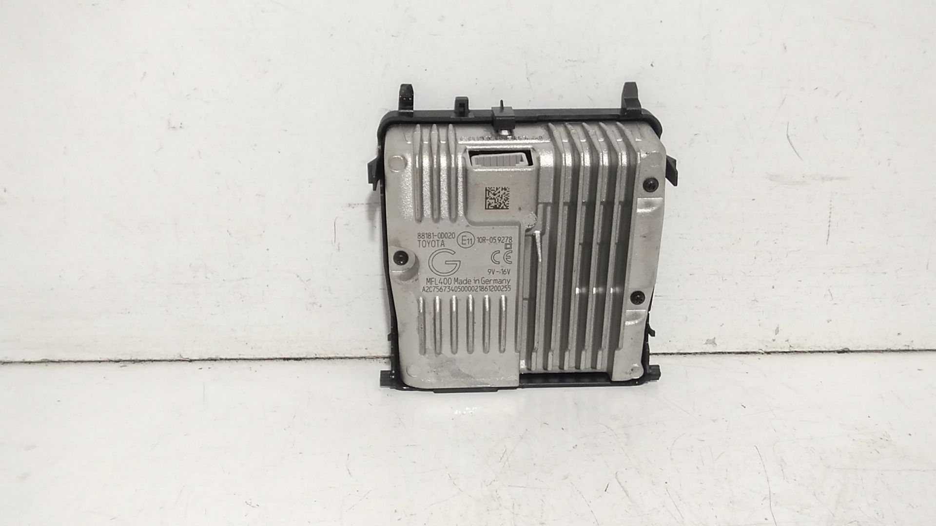 Fotocamera anteriore TOYOTA Yaris Serie (11>13)