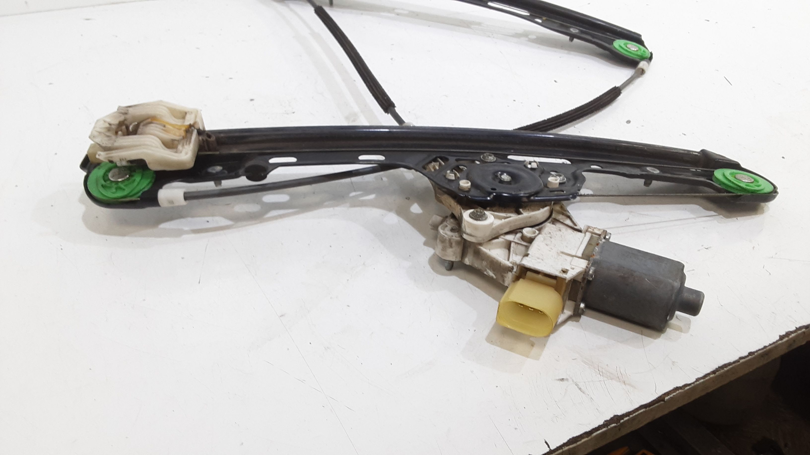 Cremagliera anteriore sinistra Guida BMW Serie 1 Serie (E87) (07>)