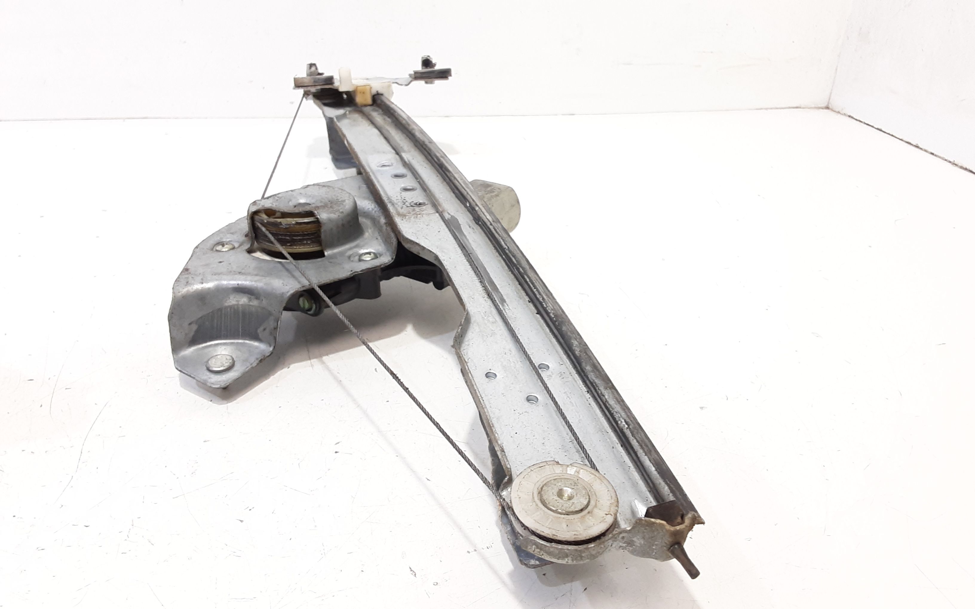 Cremagliera anteriore sinistra Guida DACIA Sandero 1 Serie