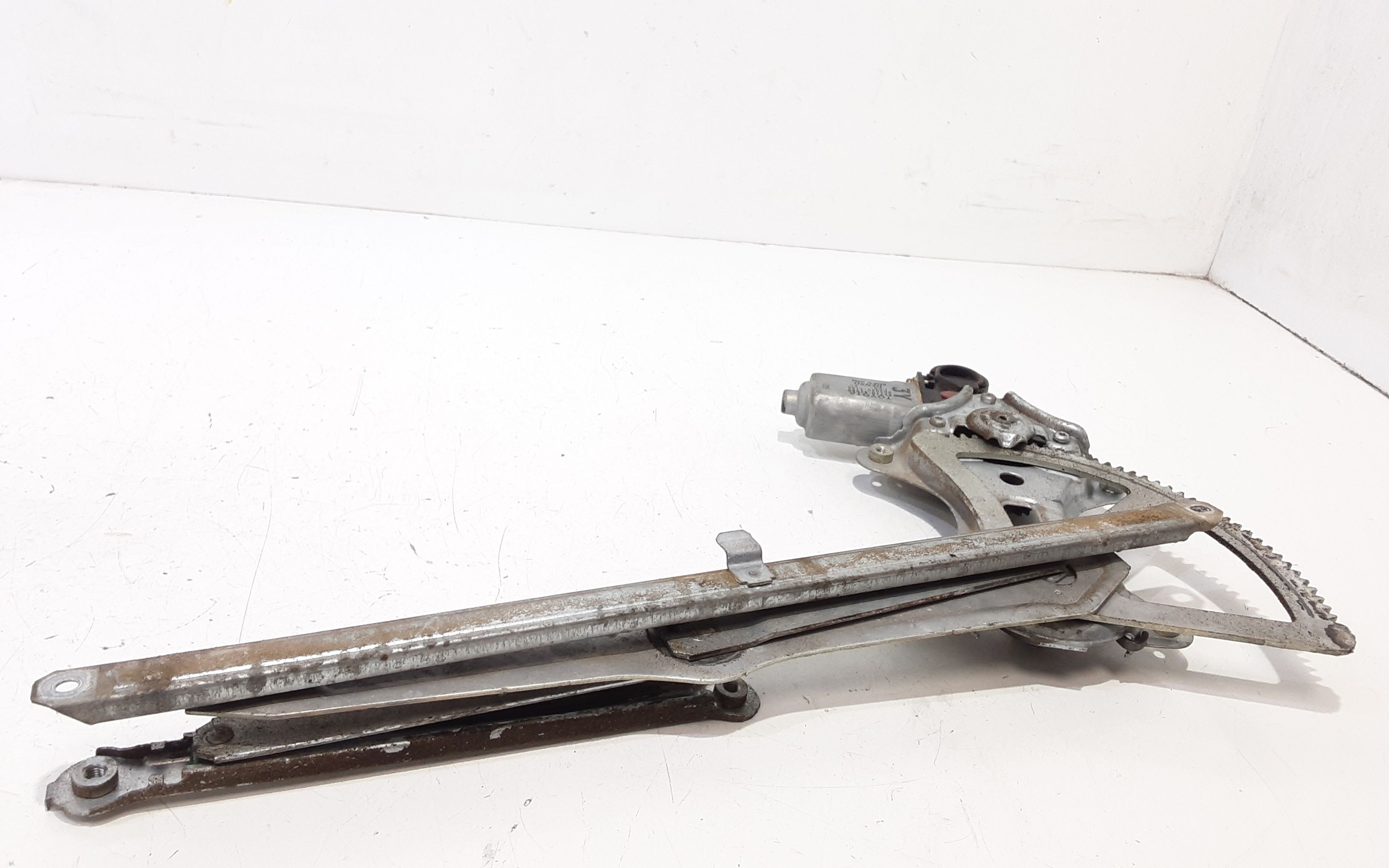 Cremagliera anteriore destra passeggero TOYOTA Avensis Berlina 2 Serie