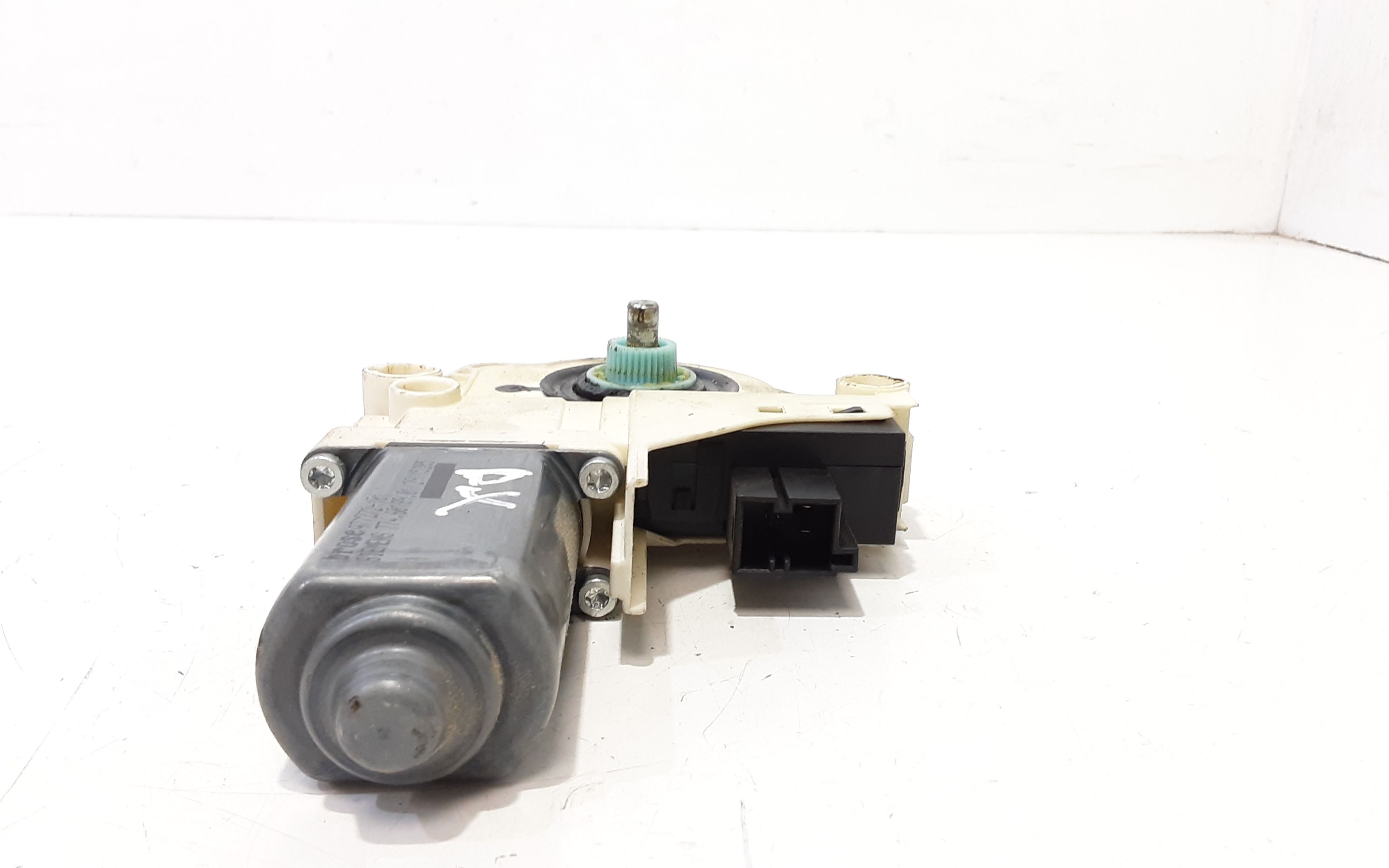 Motorino Alzavetro anteriore destra AUDI A6 Avant Serie C6 (4F5) (04>12)