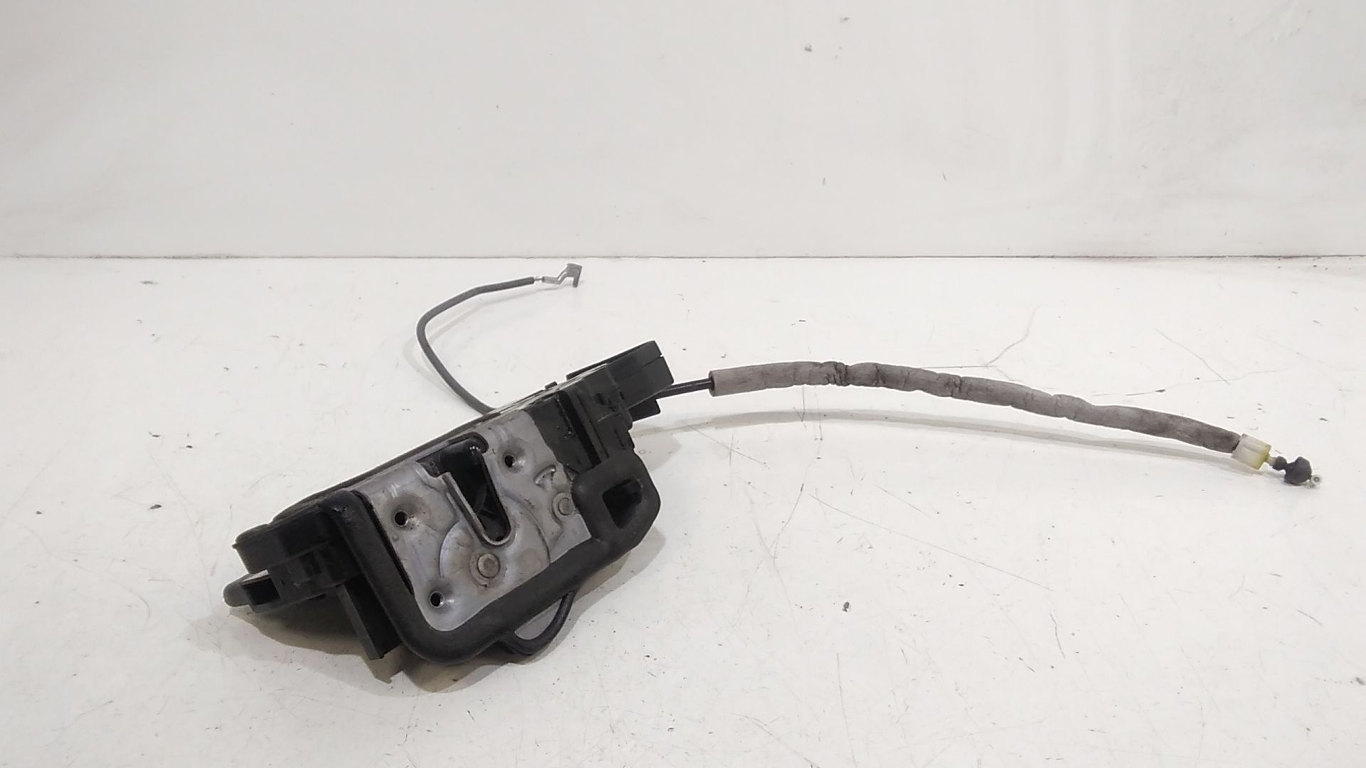 Serratura Posteriore Sinistra MERCEDES Classe A Serie (W177) (18>)