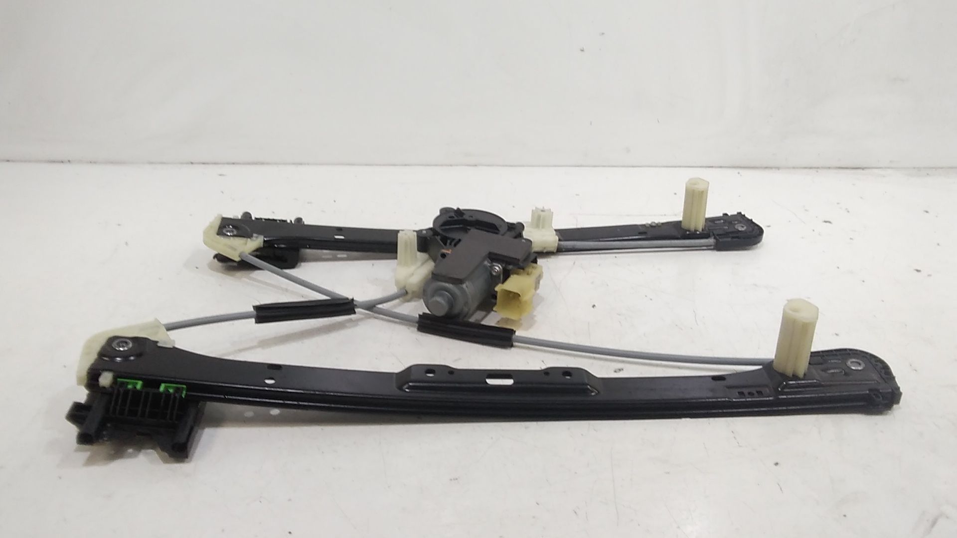 Cremagliera posteriore sinistra guida JAGUAR E-Pace Serie  (17>)