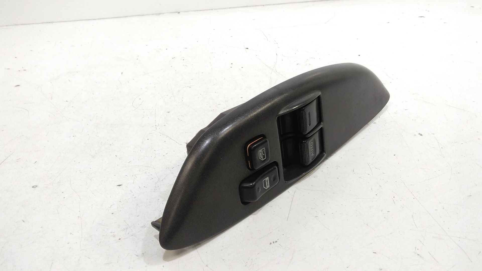 Pulsantiera anteriore sinistra Guida TOYOTA Yaris Serie (03>05)