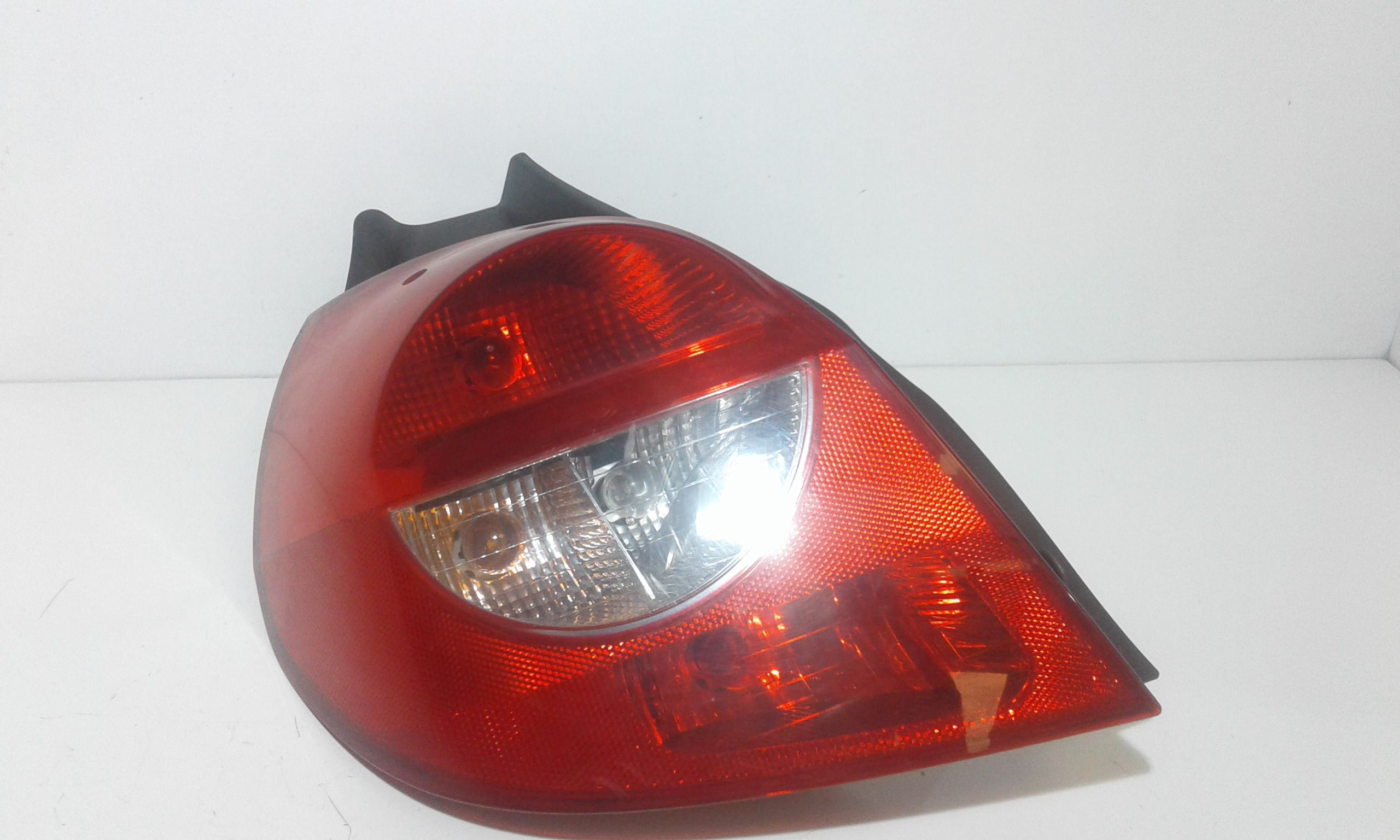 Stop fanale Posteriore sinistro lato Guida RENAULT Clio Serie (04>08)