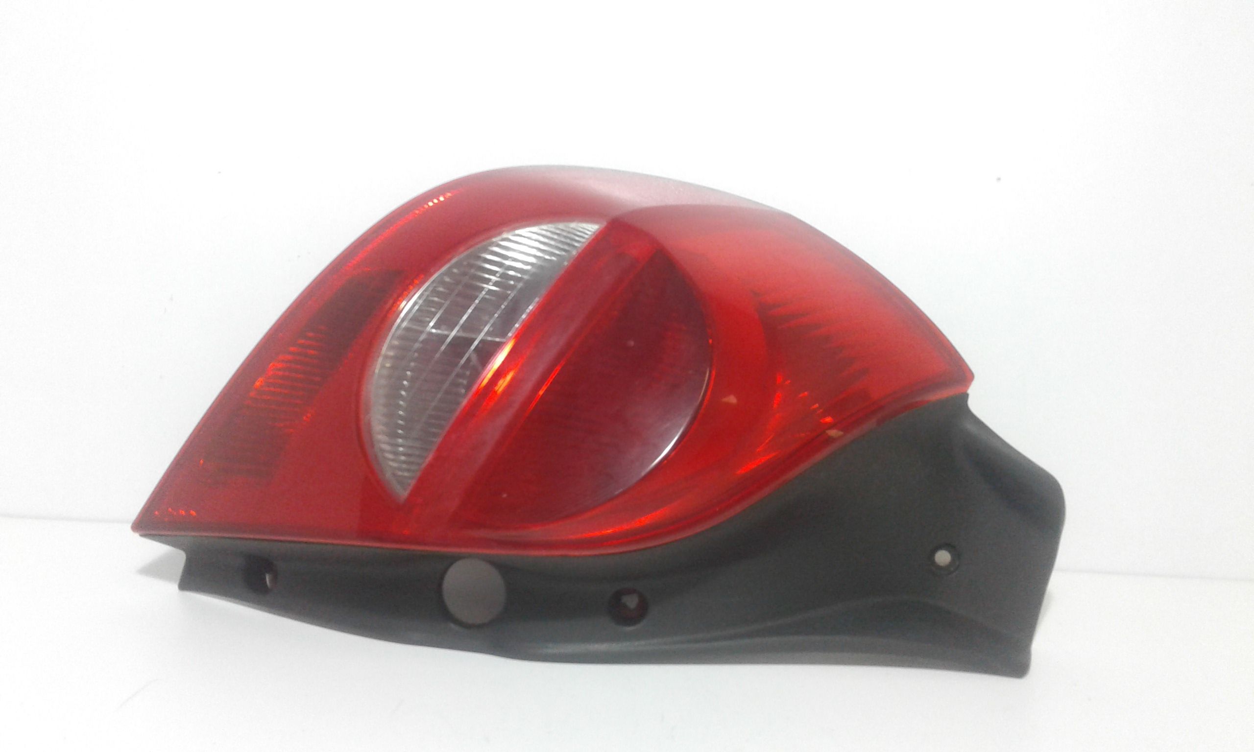 Stop fanale Posteriore sinistro lato Guida RENAULT Clio Serie (04>08)