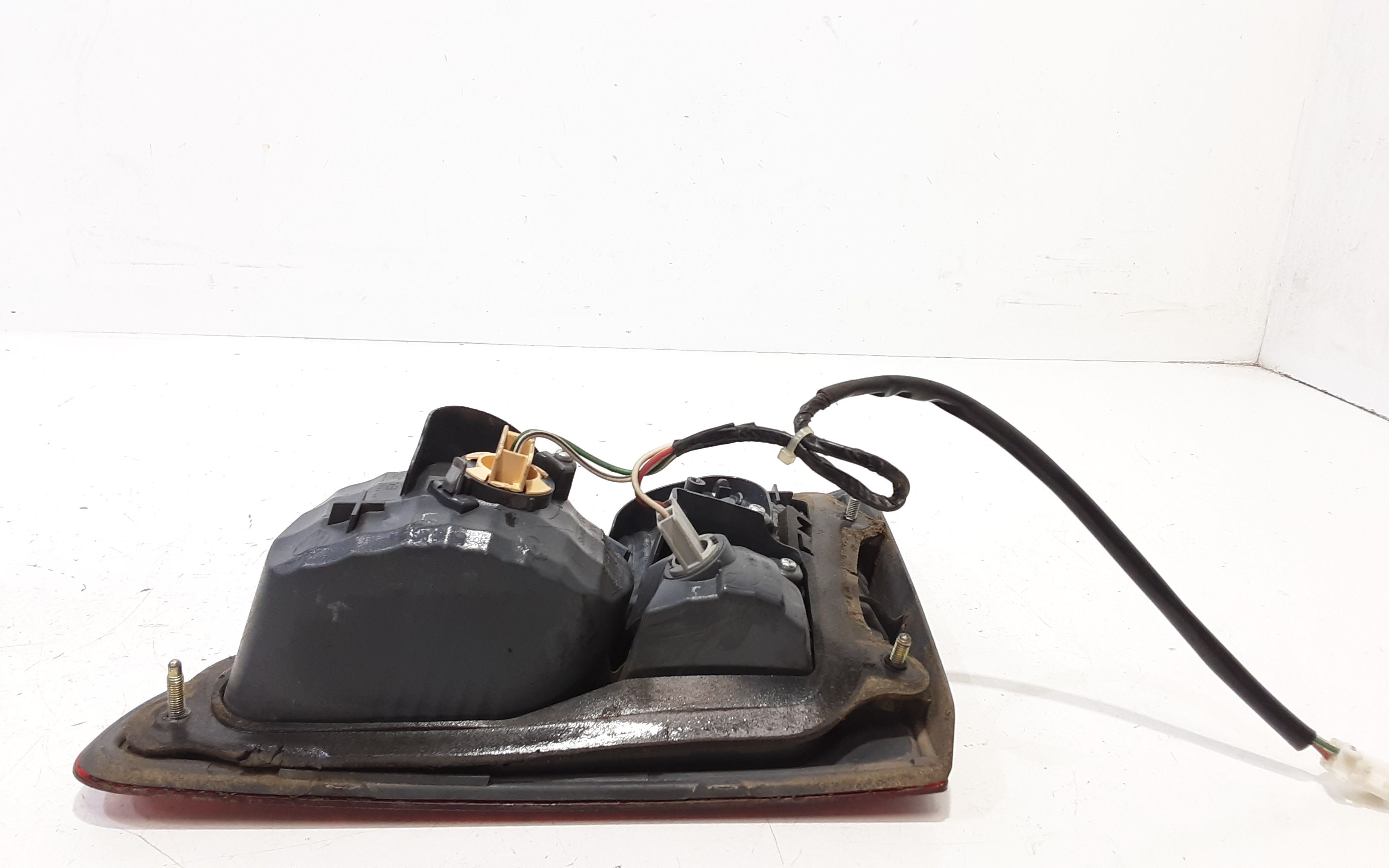 Stop Posteriore Destro Integrato nel Portello TOYOTA Avensis Verso