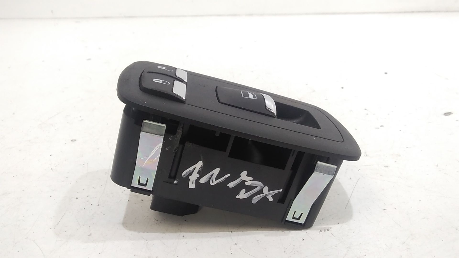 Pulsantiera Anteriore Destra Passeggero MASERATI Levante Serie (16>)