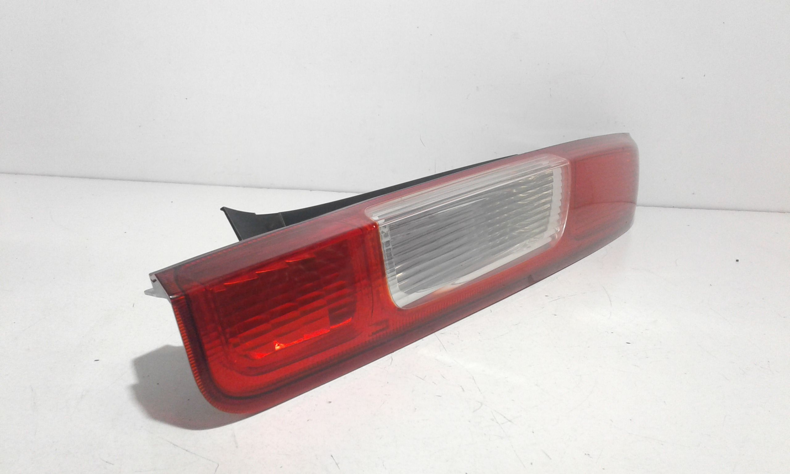 Stop fanale Posteriore sinistro lato Guida FORD Focus Berlina 3 Serie