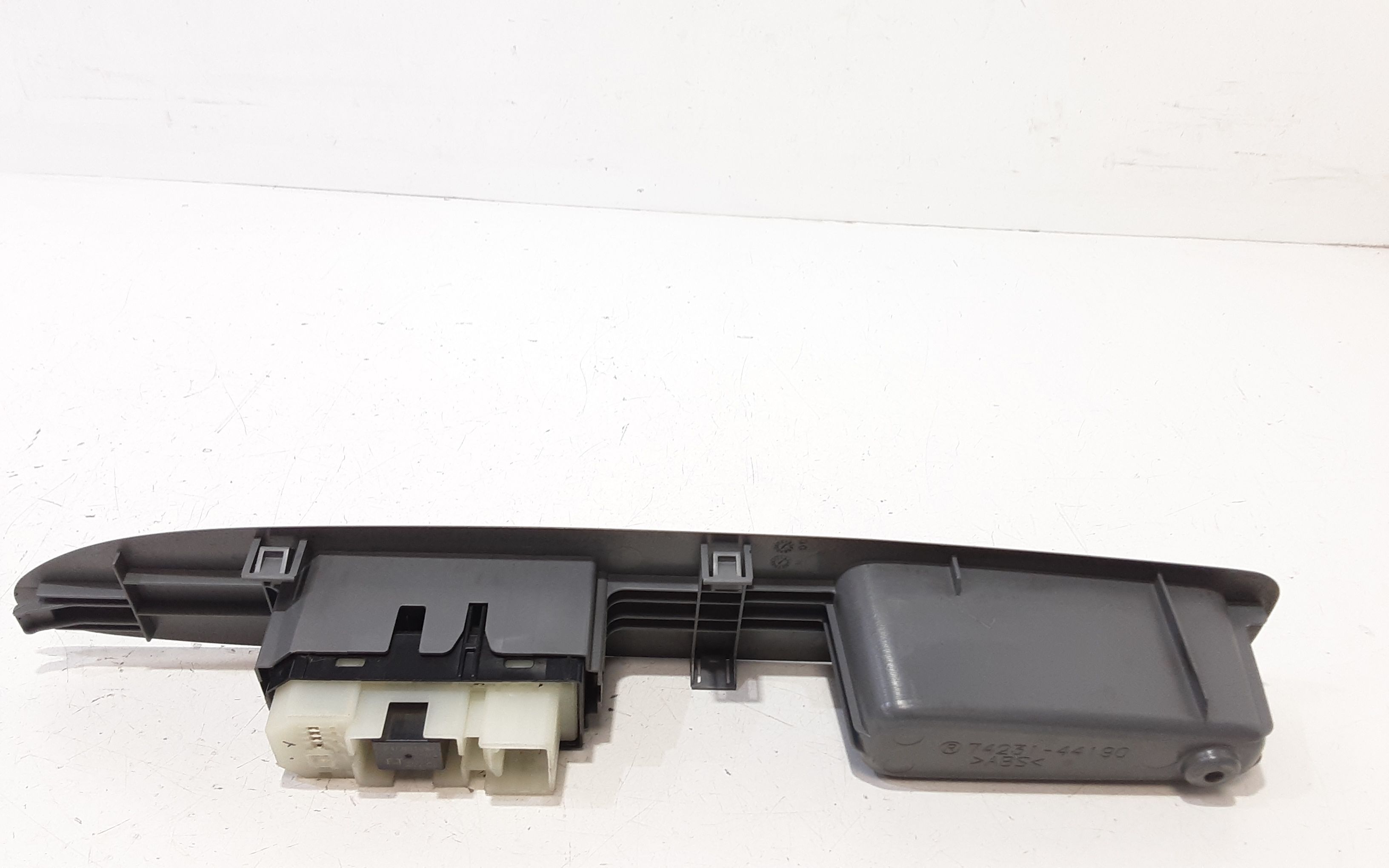 Pulsantiera Anteriore Destra Passeggero TOYOTA Avensis Berlina 2 Serie