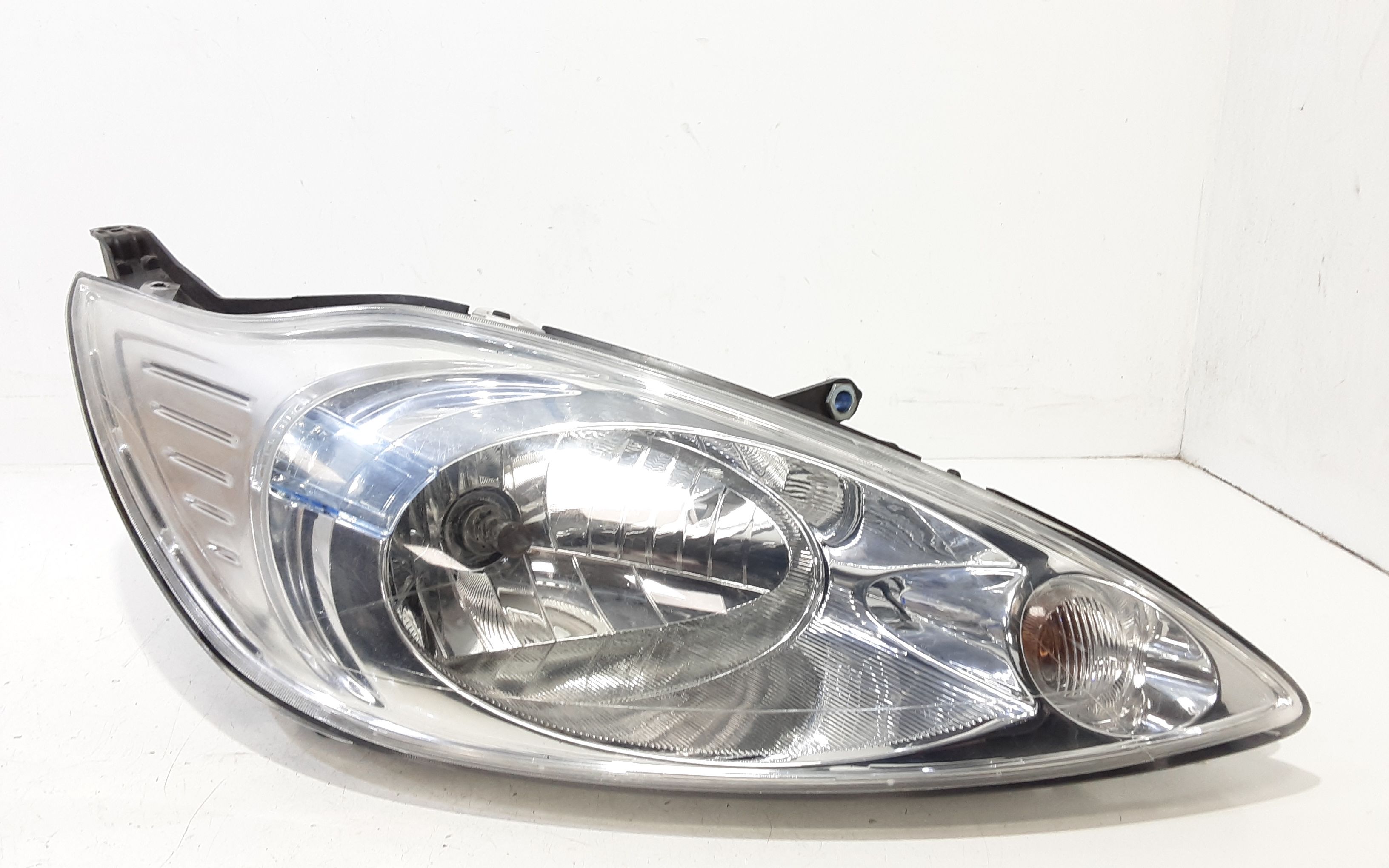 Faro anteriore Destro Passeggero FORD Ka Serie (CCU) (08>18)