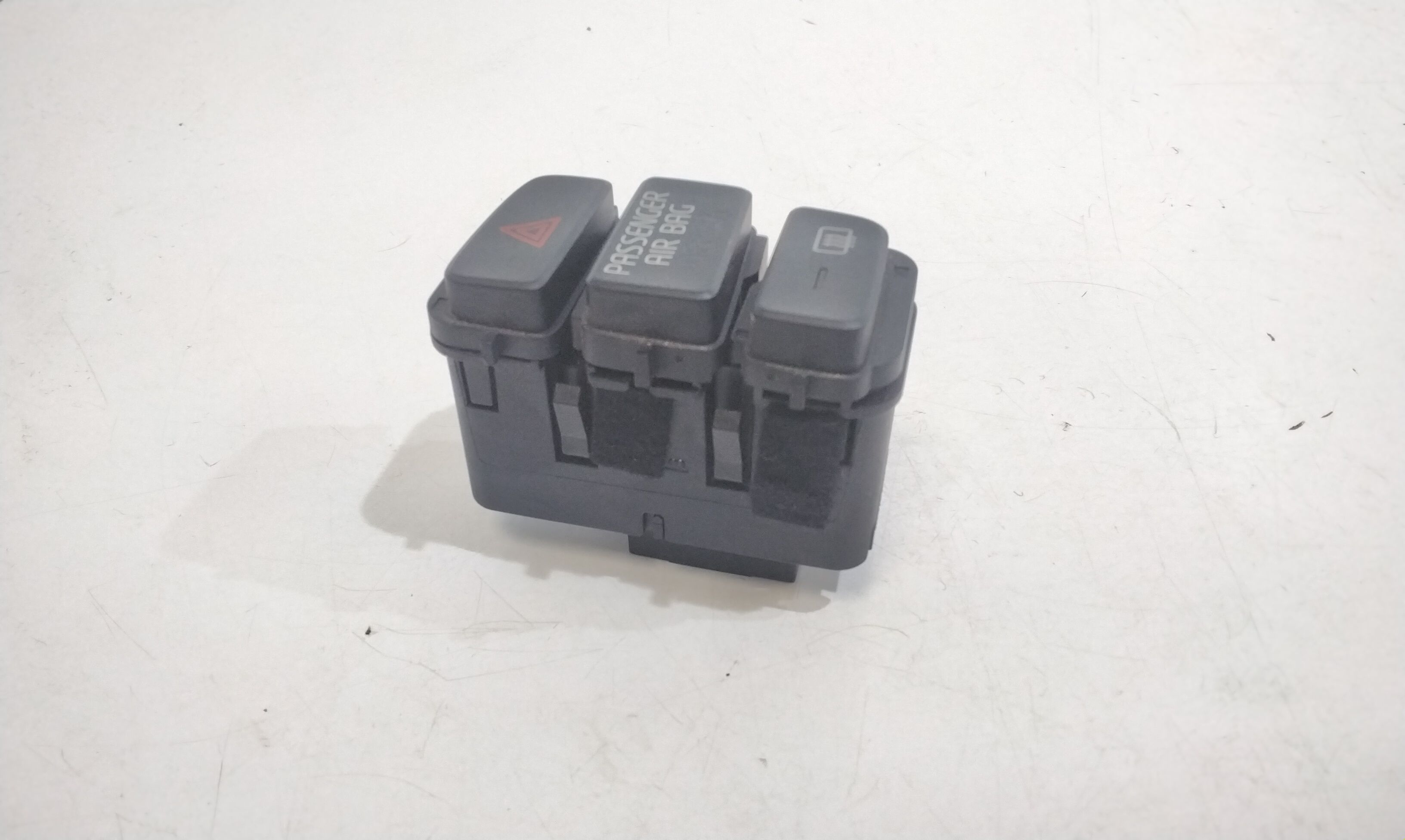 Pulsante luci di emergenza VOLKSWAGEN Up 1 Serie