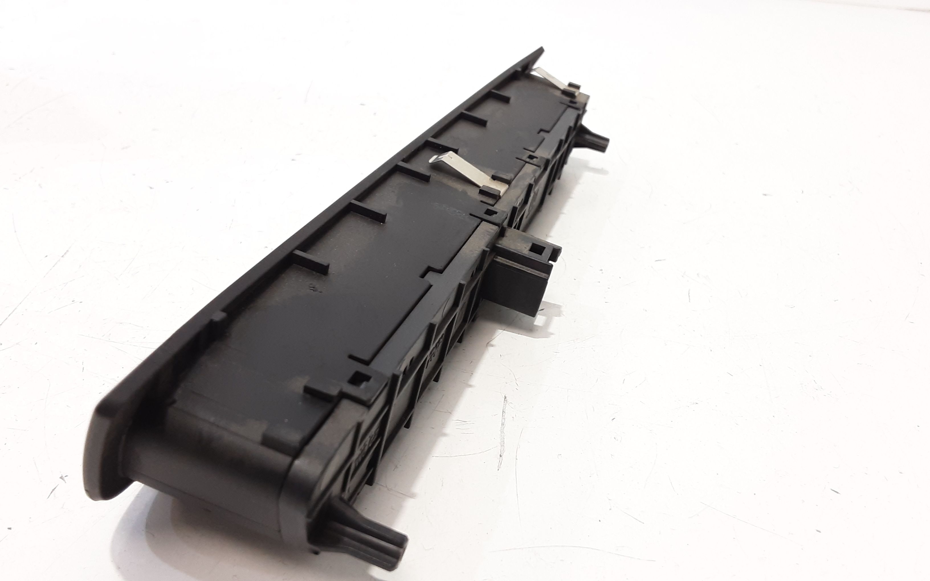 Pulsante luci di emergenza JEEP Renegade Serie (18>)