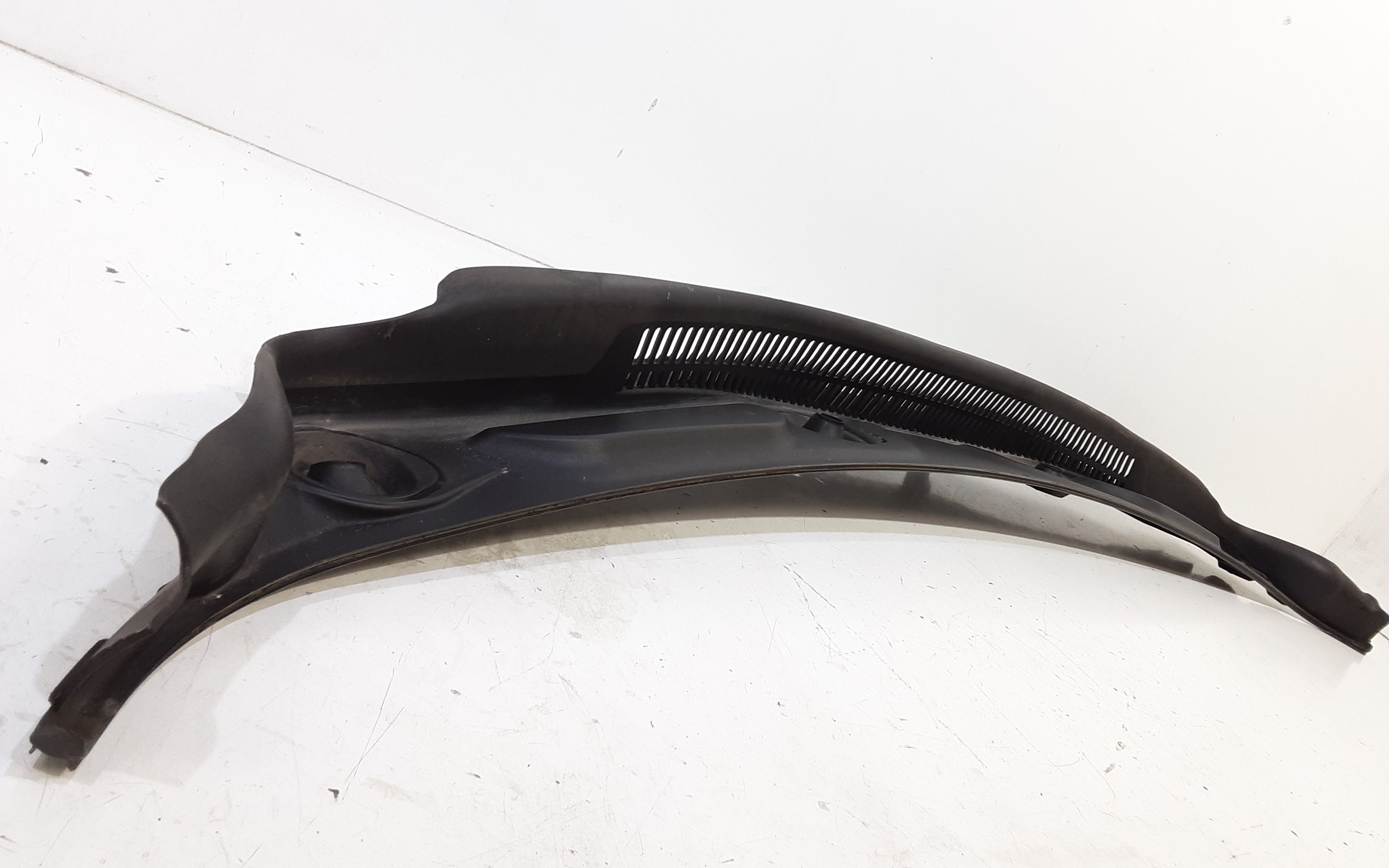 Griglia Gocciolatoio ant. BMW X1 Serie (F48) (15>)