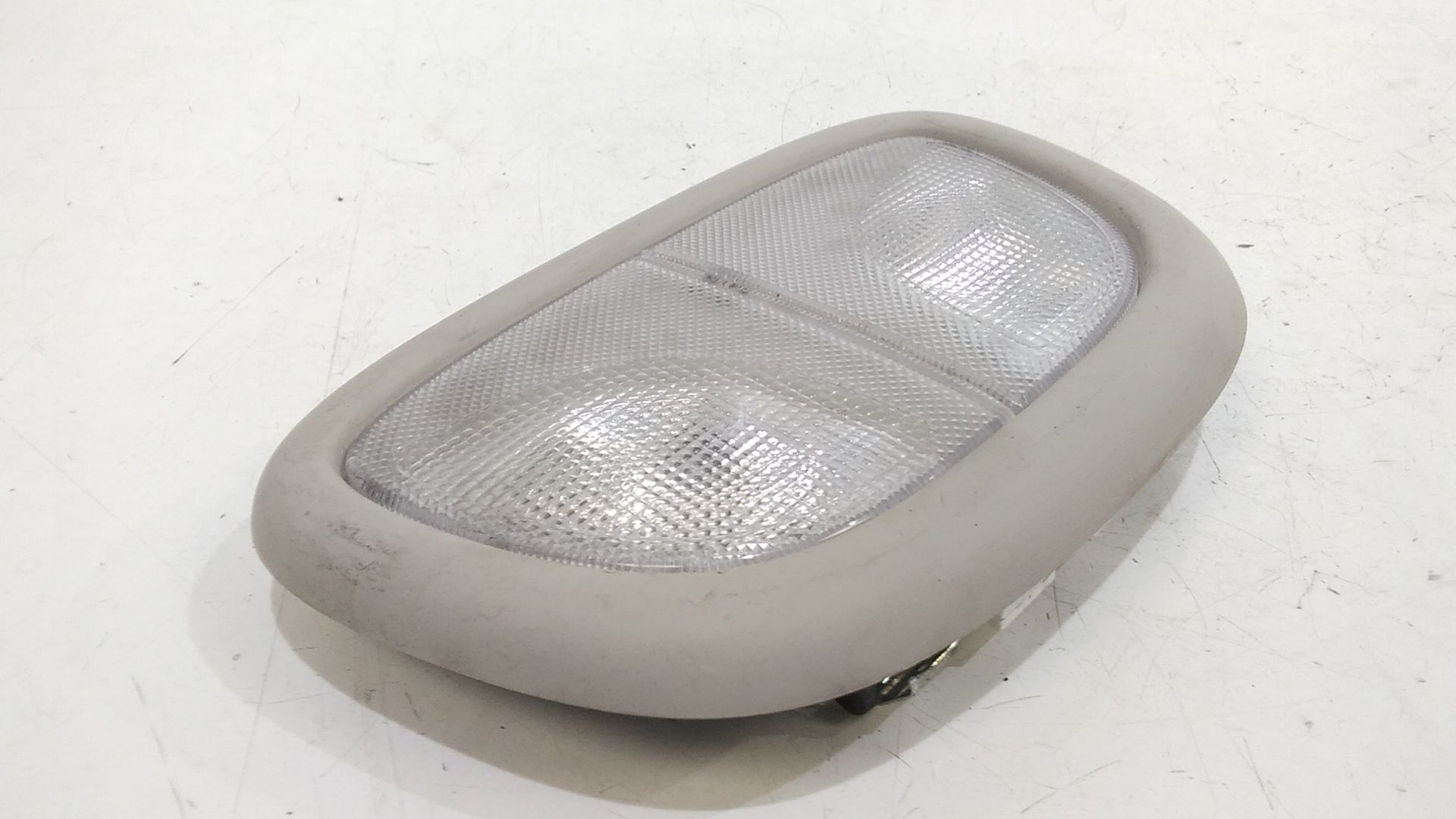 Plafoniera posteriore JEEP Cherokee 6 Serie