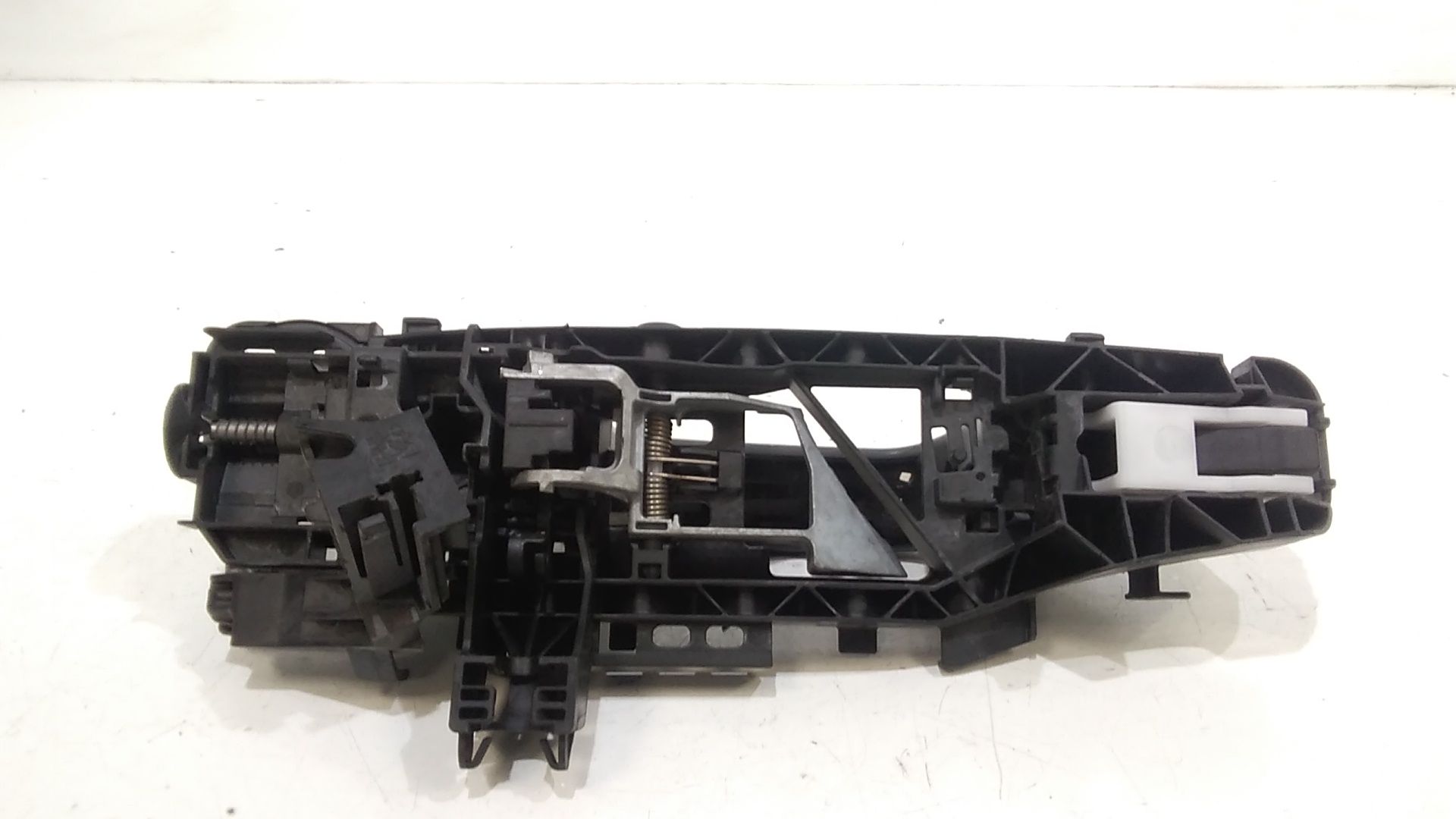 Maniglia esterna Posteriore Sinistra MERCEDES Classe A Serie (W177) (18>)