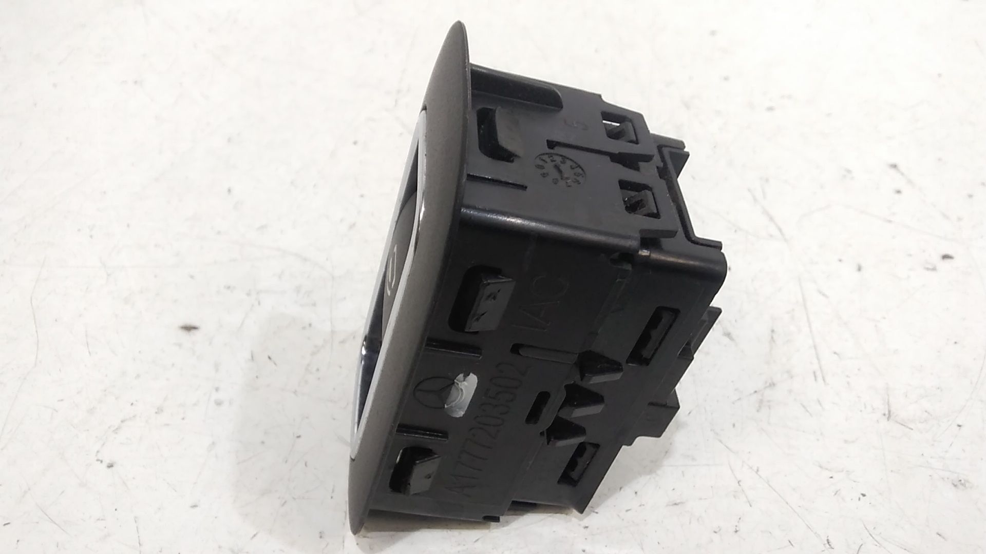 Pulsantiera Posteriore Sinistra MERCEDES Classe A Serie (W177) (18>)