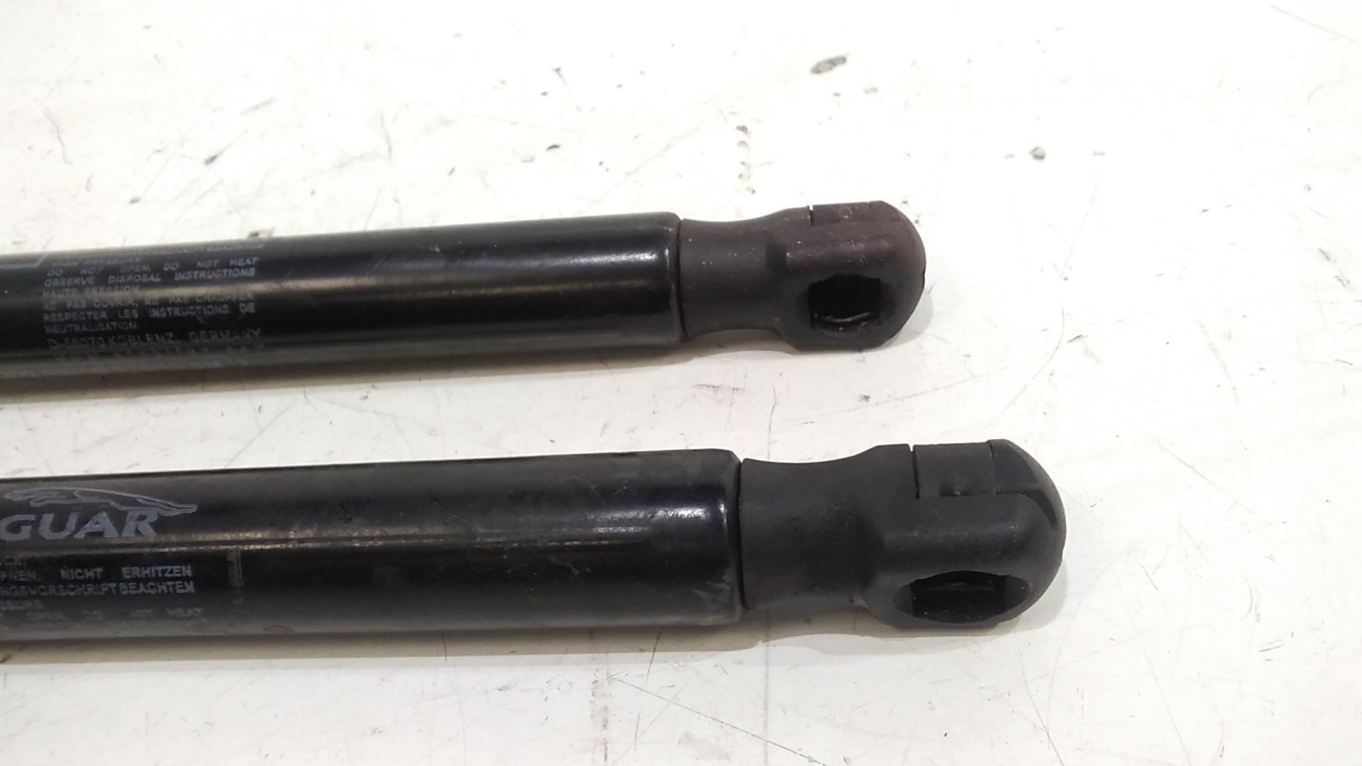 Pistoncini cofano ant JAGUAR E-Pace Serie  (17>)