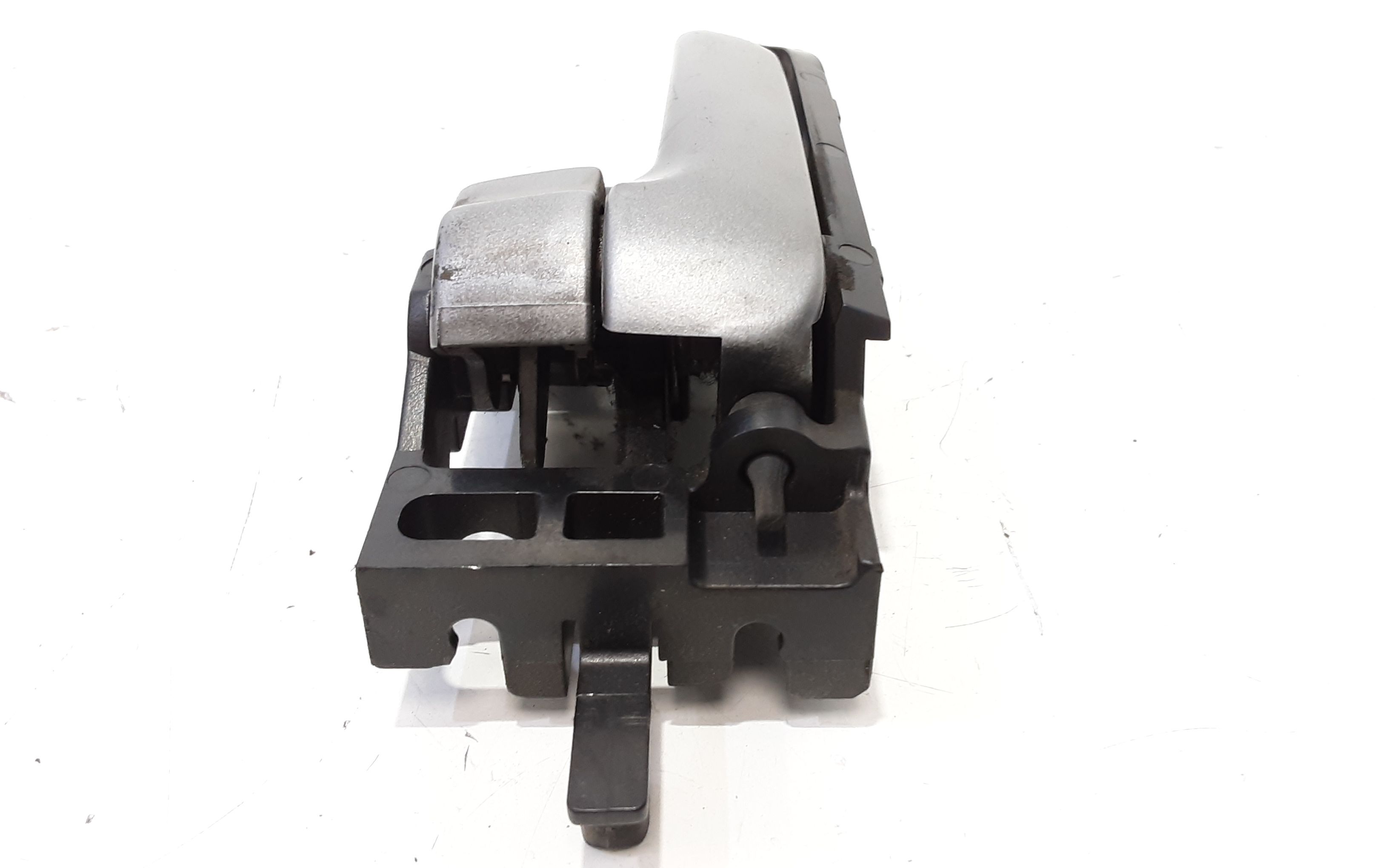 Maniglia interna Posteriore Sinistra SUZUKI Swift 4 Serie (04>10)