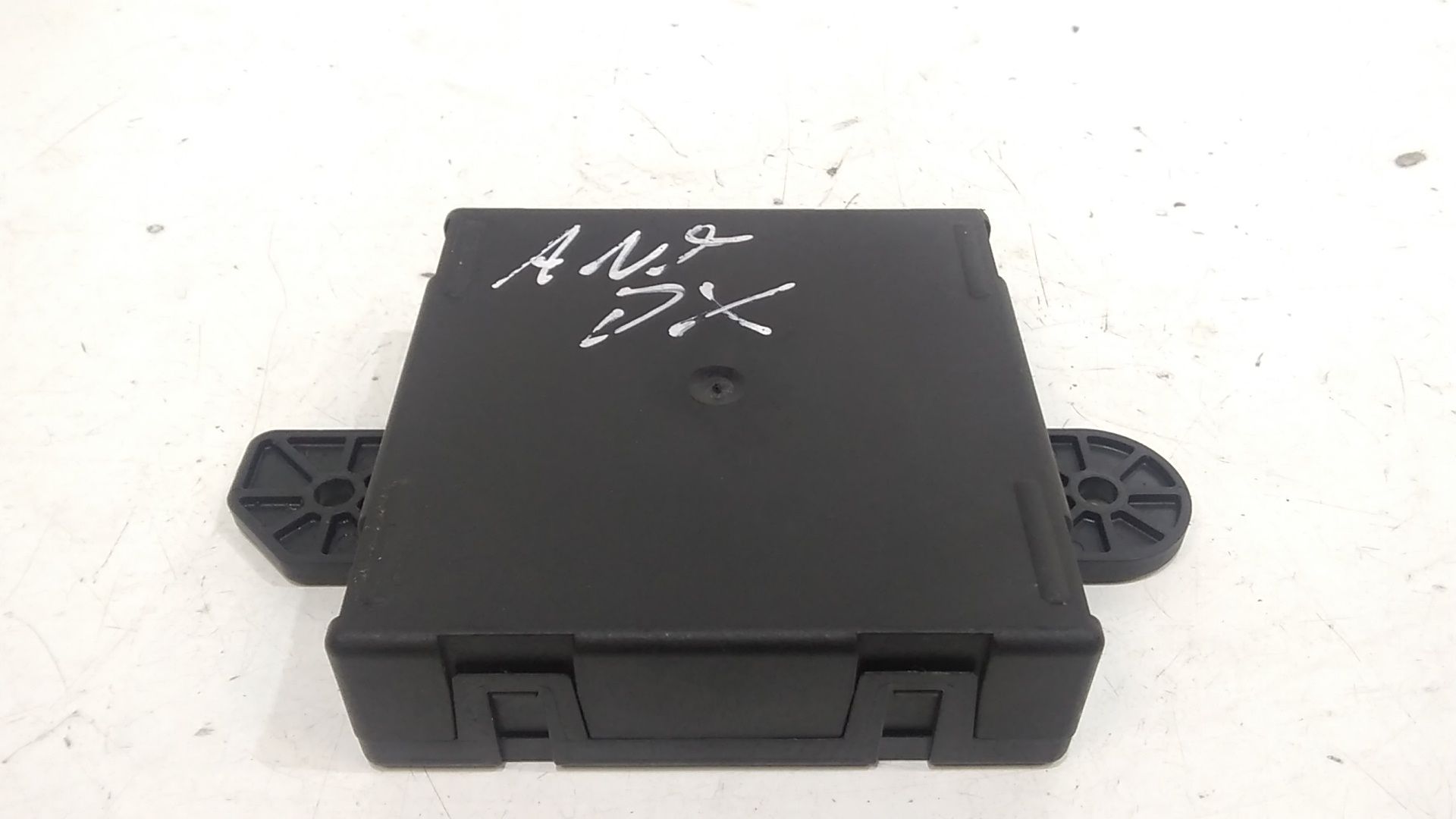 Centralina porta DX passeggero MASERATI Levante Serie (16>)