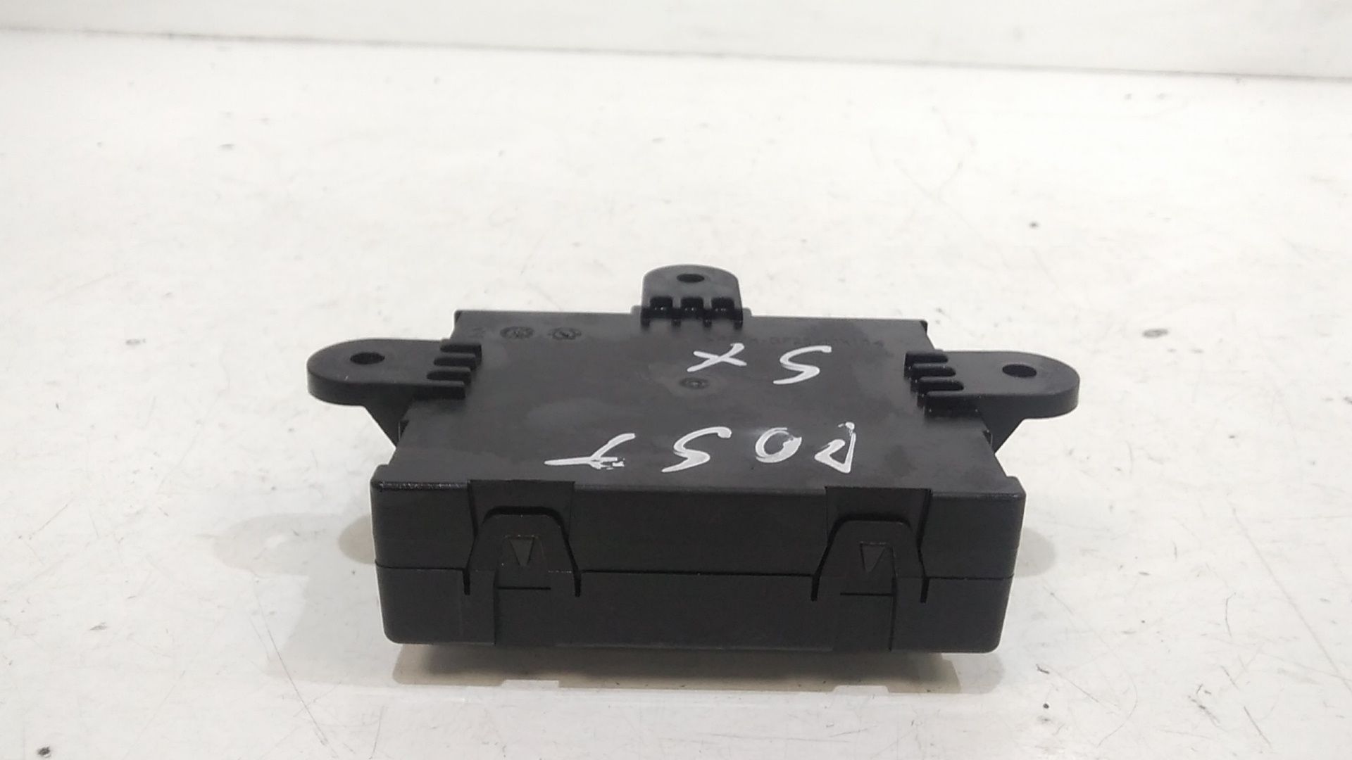 Centralina porta posteriore sx JAGUAR E-Pace Serie  (17>)