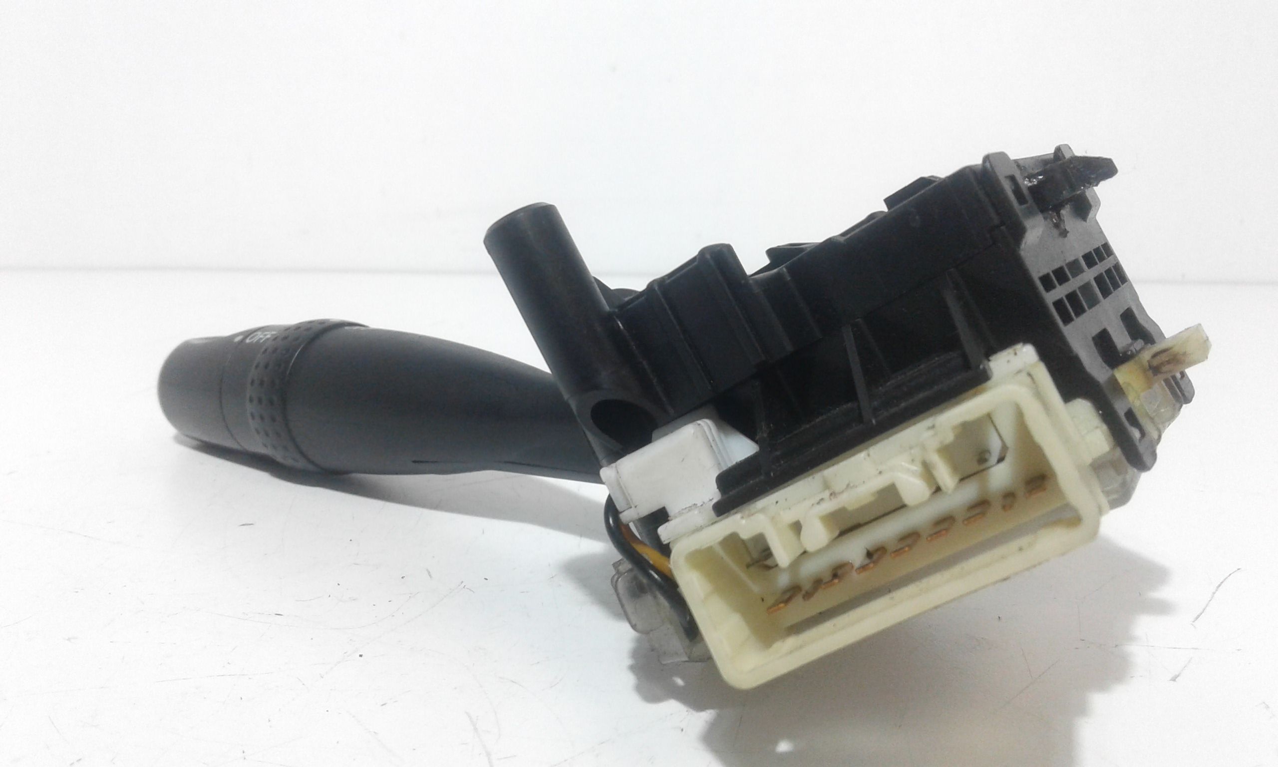 Devioluci TOYOTA Corolla Berlina 3 Serie 3-5P