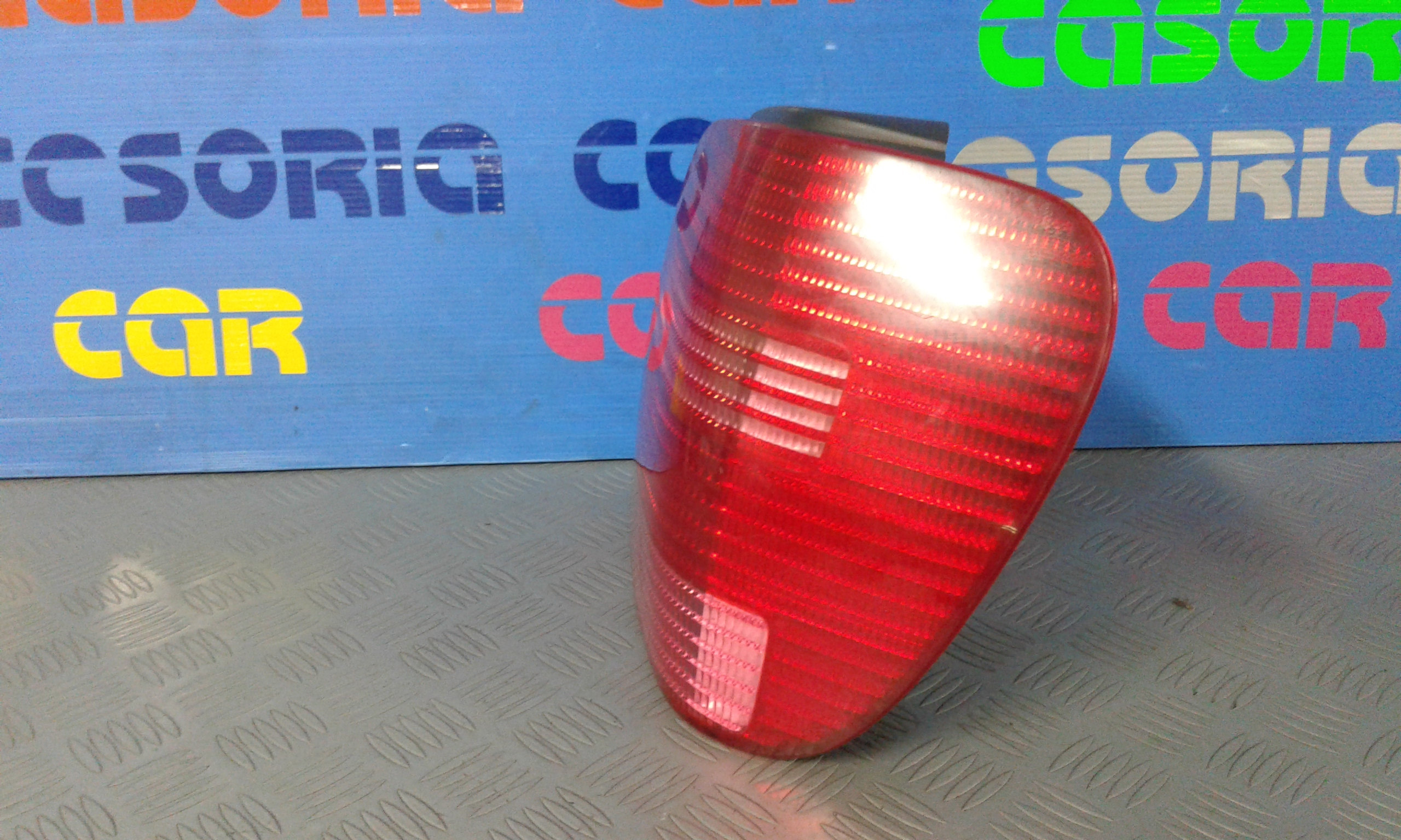 Stop posteriore Destro Passeggero VOLKSWAGEN Polo 3 Serie