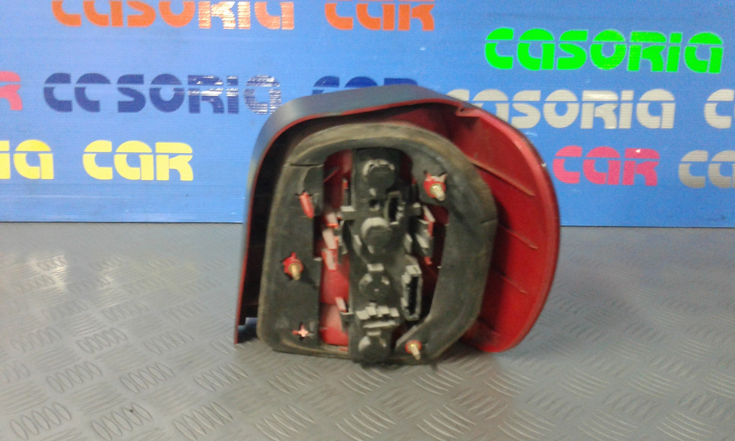 Stop Posteriore sinistro lato Guida VOLKSWAGEN Polo 3 Serie