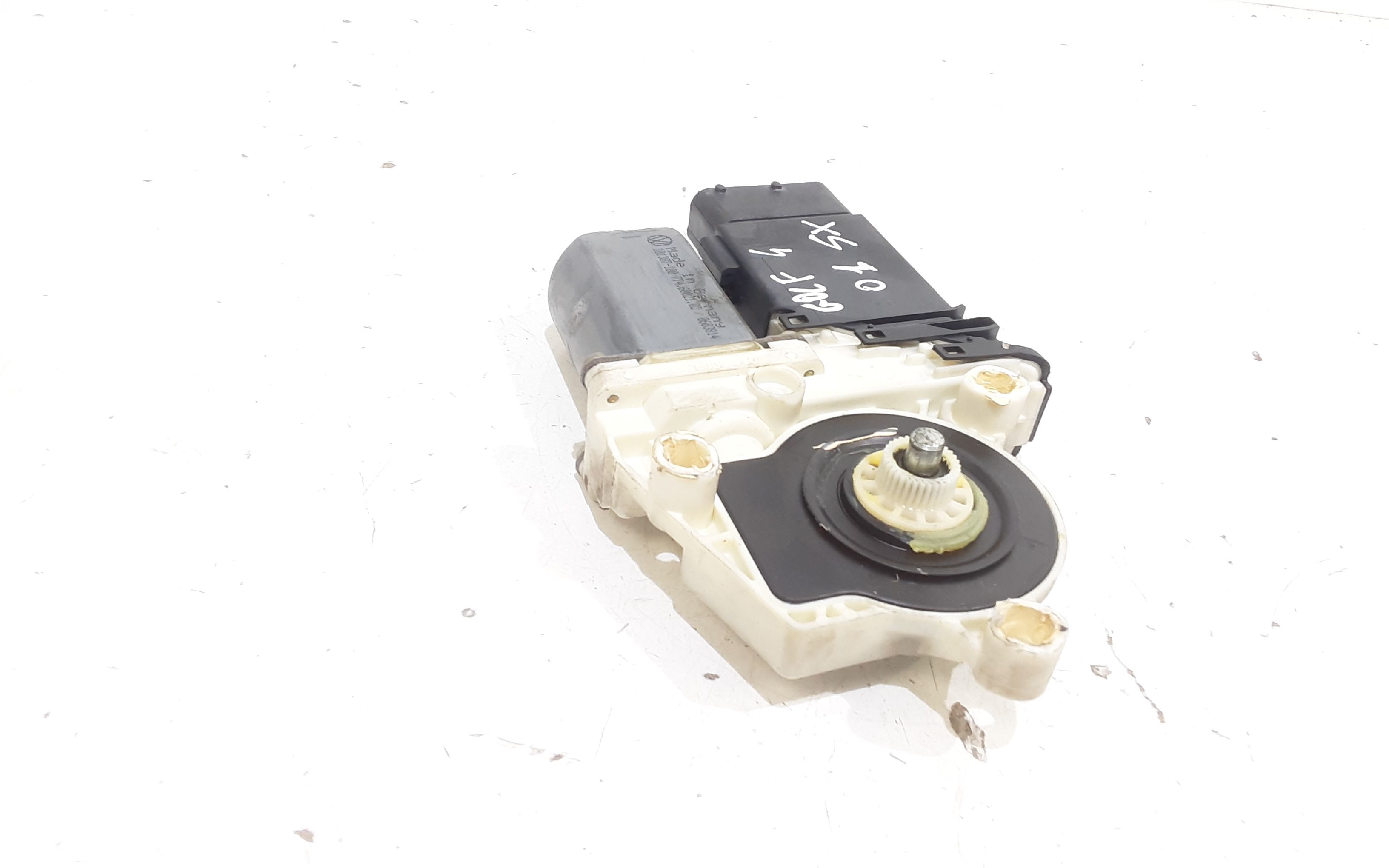 Motorino Alzavetro anteriore Sinistro VOLKSWAGEN Golf 4 Berlina (97>03)