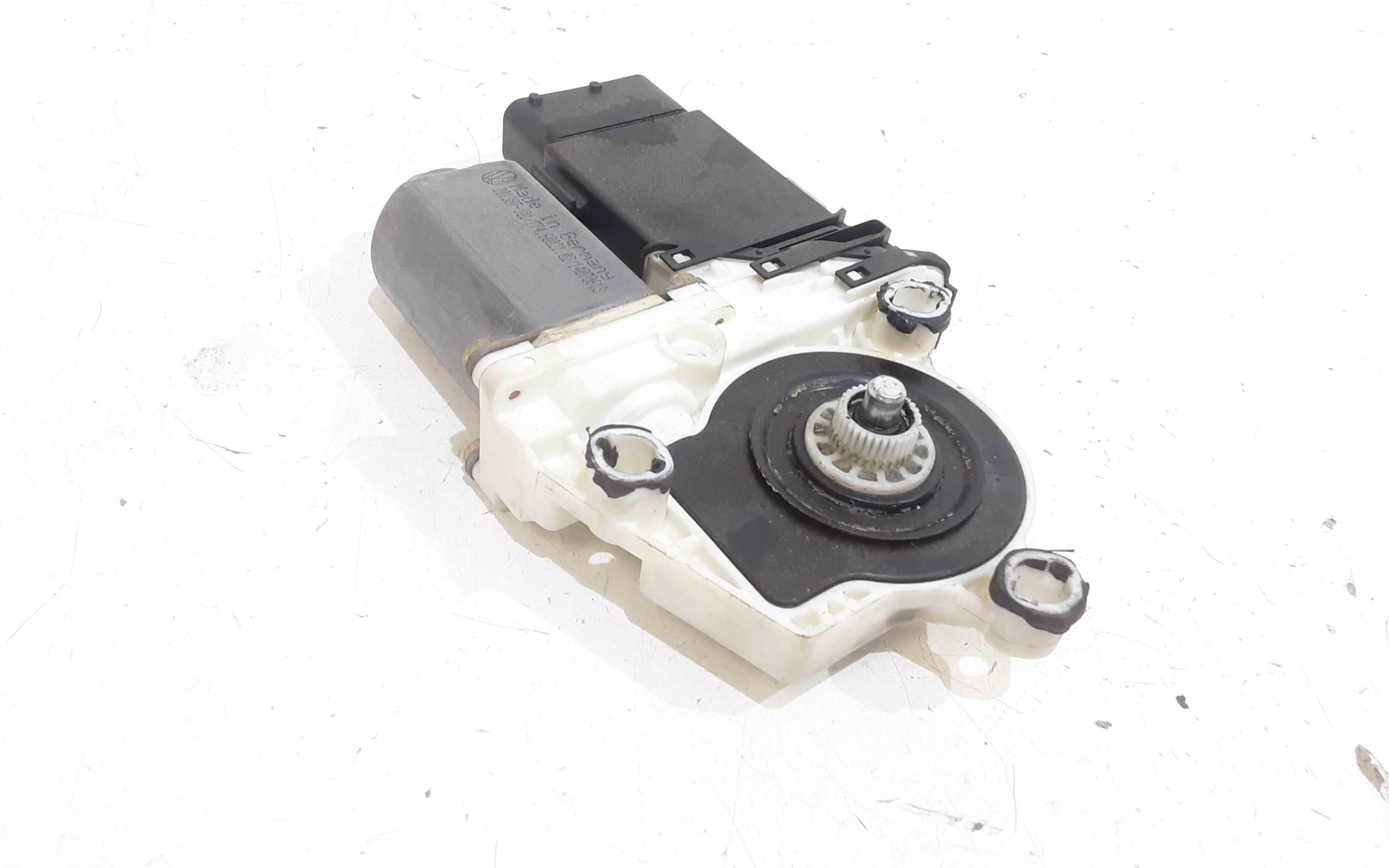 Motorino Alzavetro anteriore Sinistro VOLKSWAGEN Golf 4 Berlina (97>03)