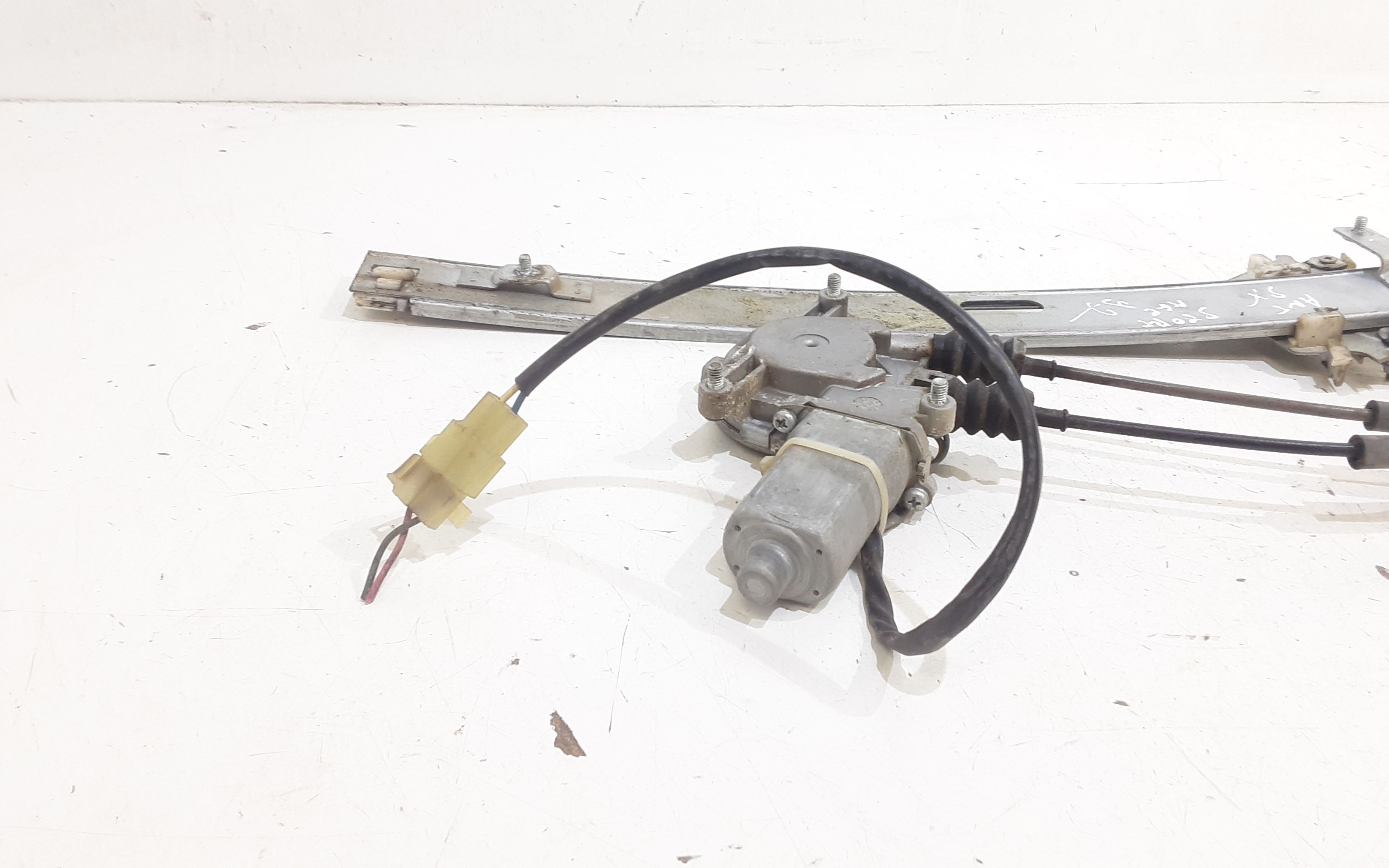 Cremagliera anteriore sinistra Guida KIA Sportage Serie (94>98)