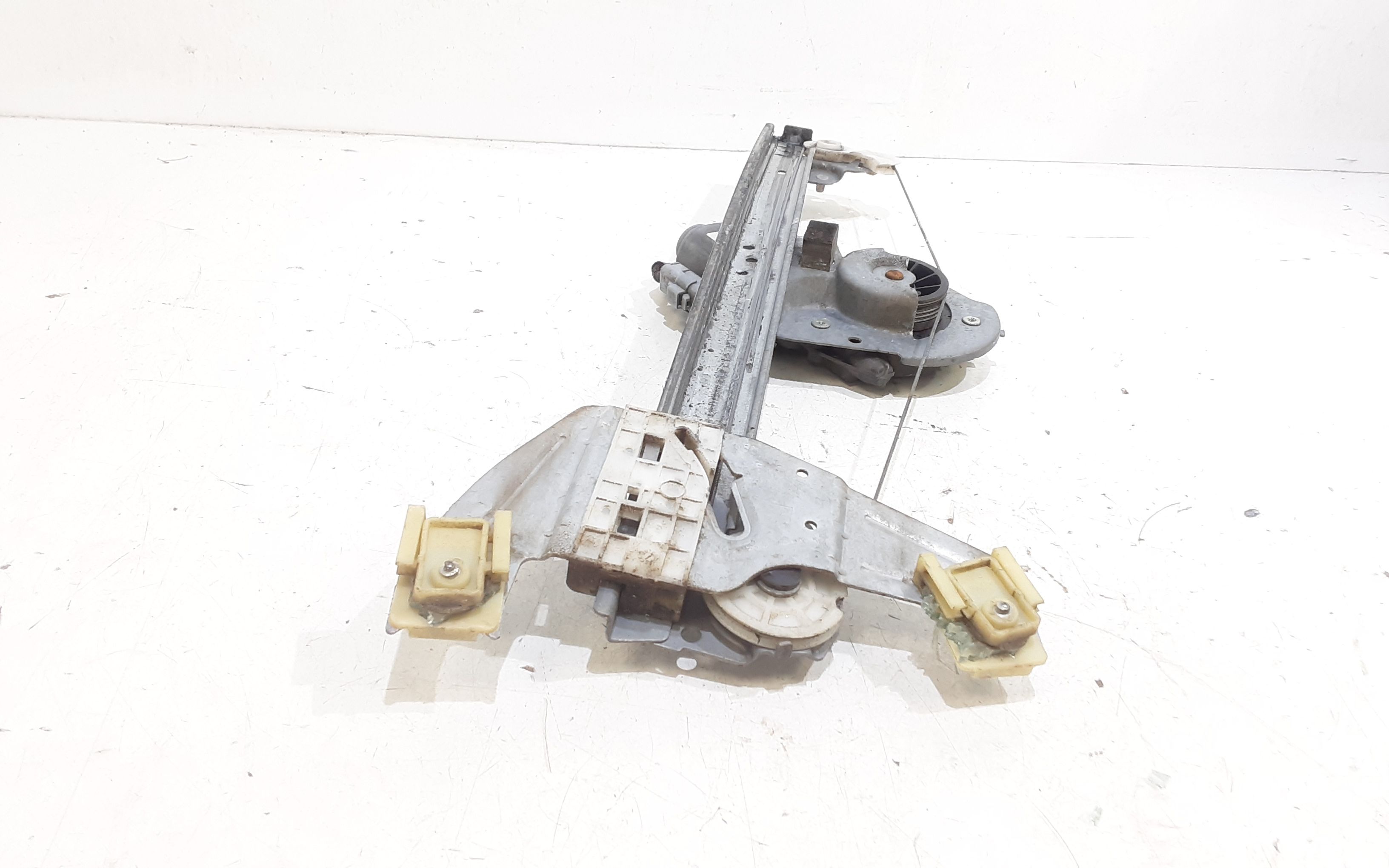 Cremagliera anteriore sinistra Guida TOYOTA Aygo 1 Serie